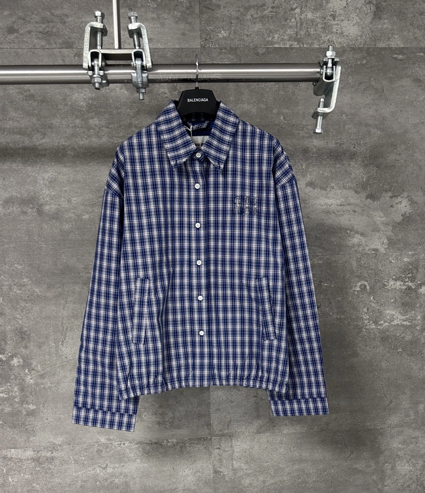 Victoria- 7iu7iu embroidery oversize item:E-F190H2251