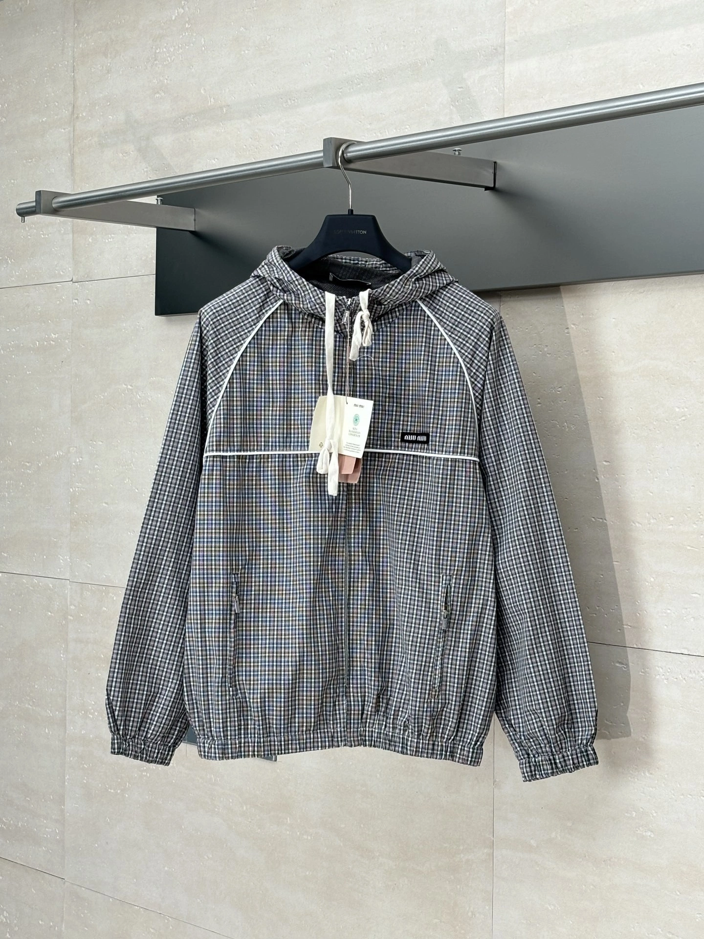 Victoria- 7iu7iu embroidery oversize item:E-F363F1054