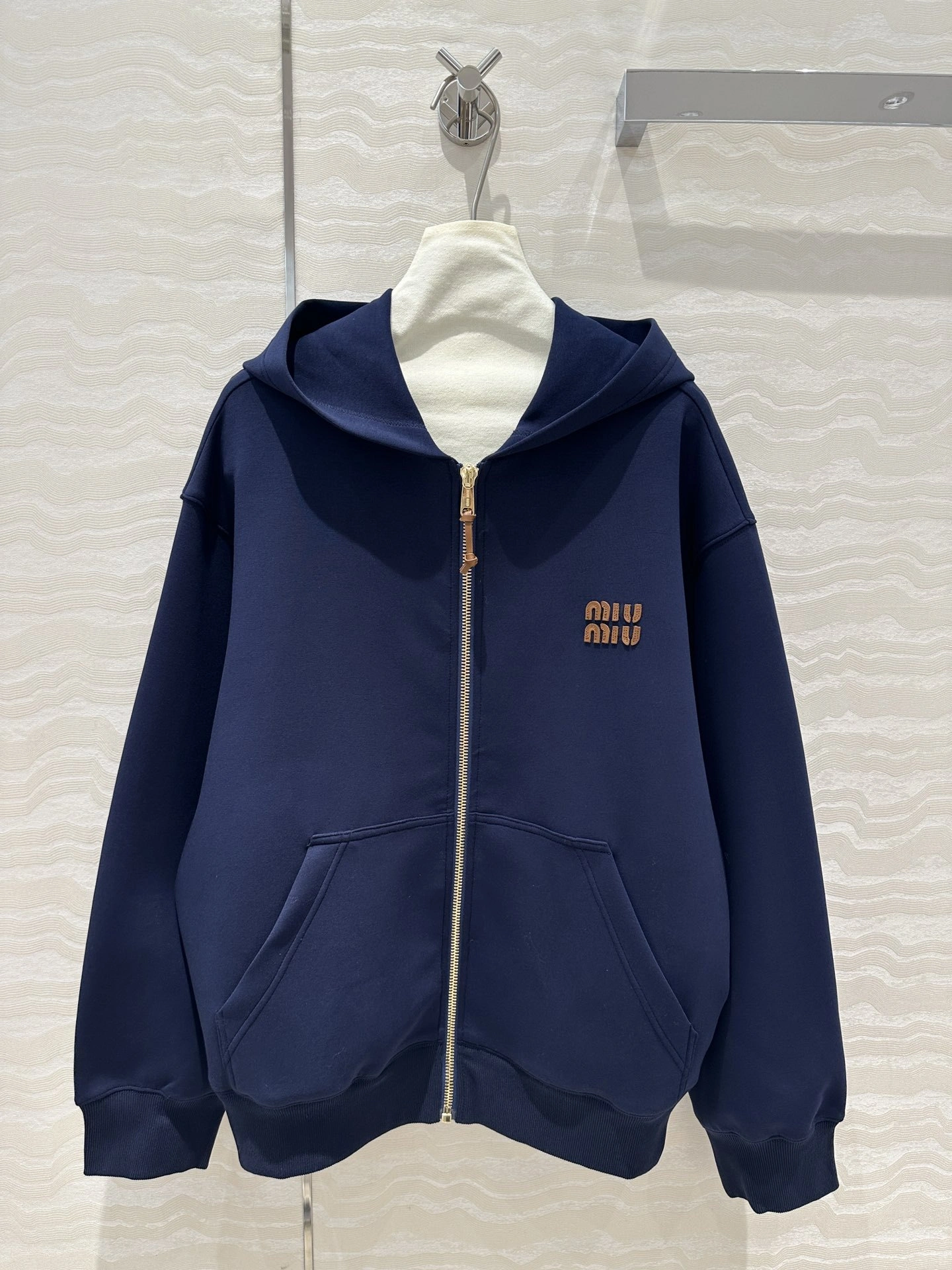 Victoria- 7iu7iu overzise item:D-F240G2701