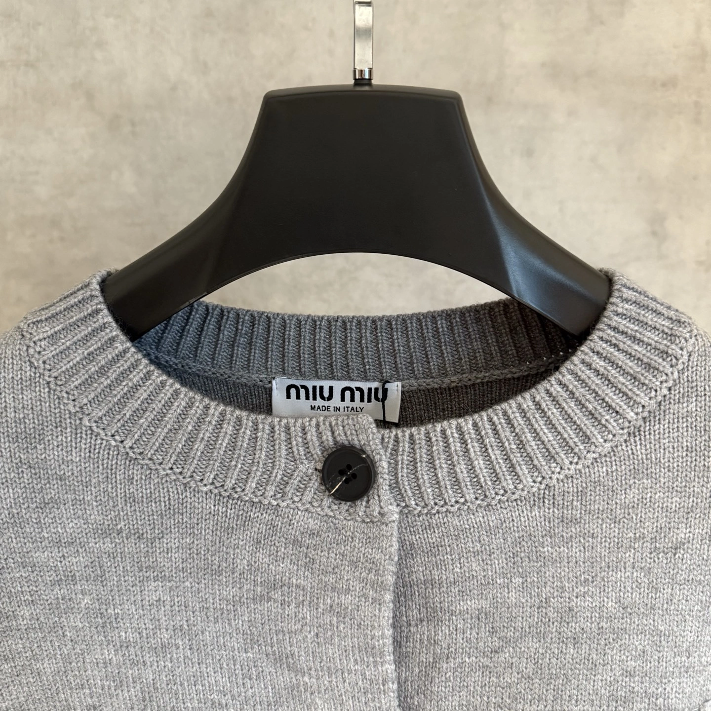 Victoria- 7iu7iu wool embroidery oversize item:E-F000H2201