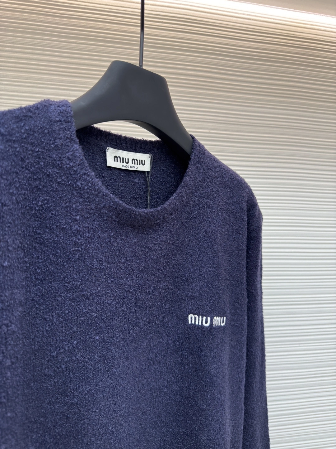Victoria- 7iu7iu wool embroidery oversized item:E-F509K1645H