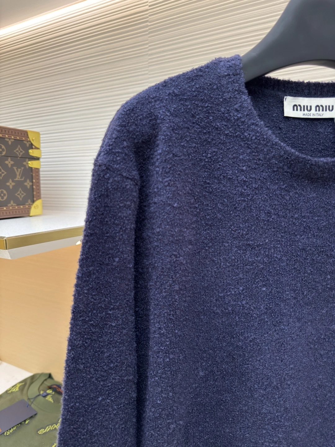 Victoria- 7iu7iu wool embroidery oversized item:E-F509K1645H