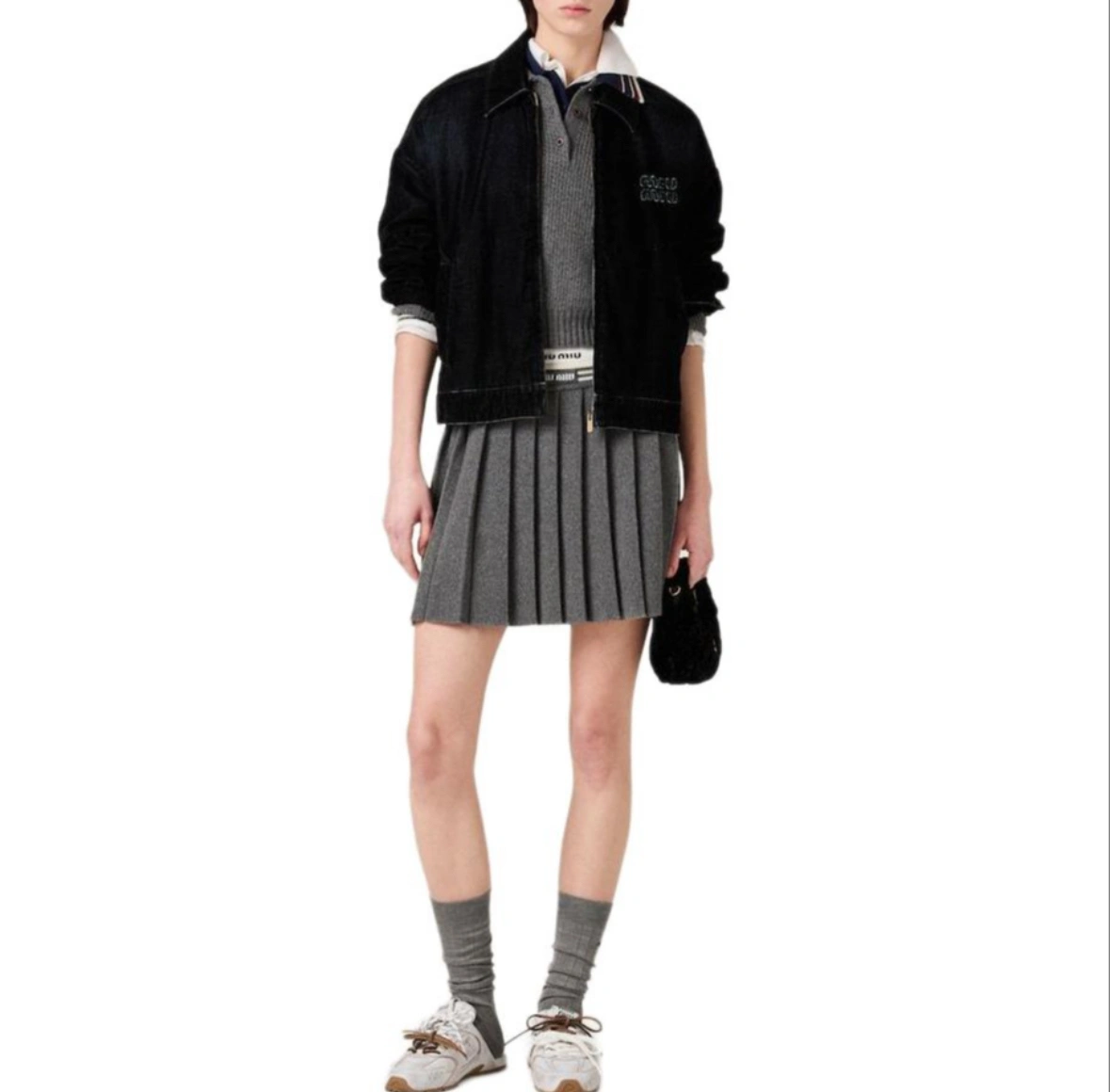 Victoria--7iu7iu wool item: E-F245C1197H