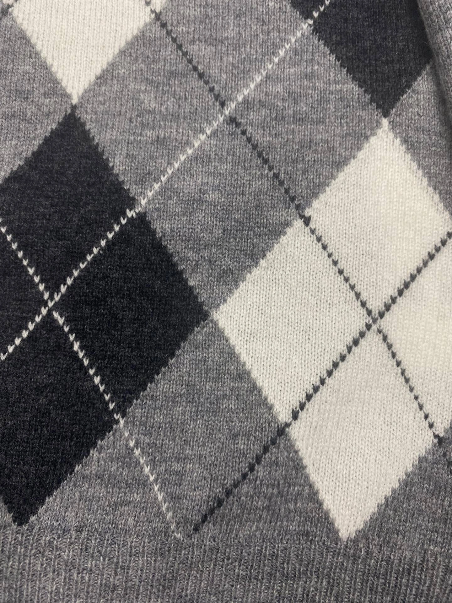 Victoria- 7iu7iu wool item:C-F801K3031
