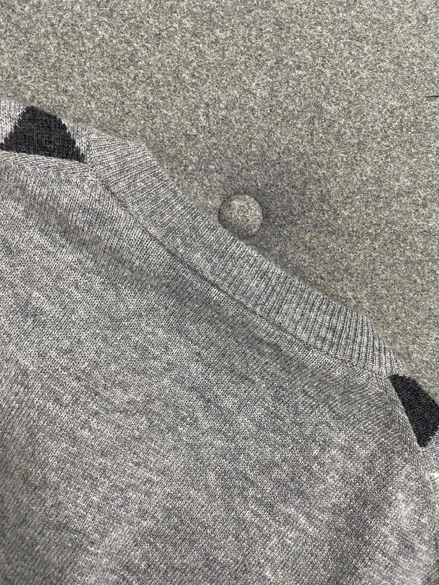 Victoria- 7iu7iu wool item:C-F801K3031