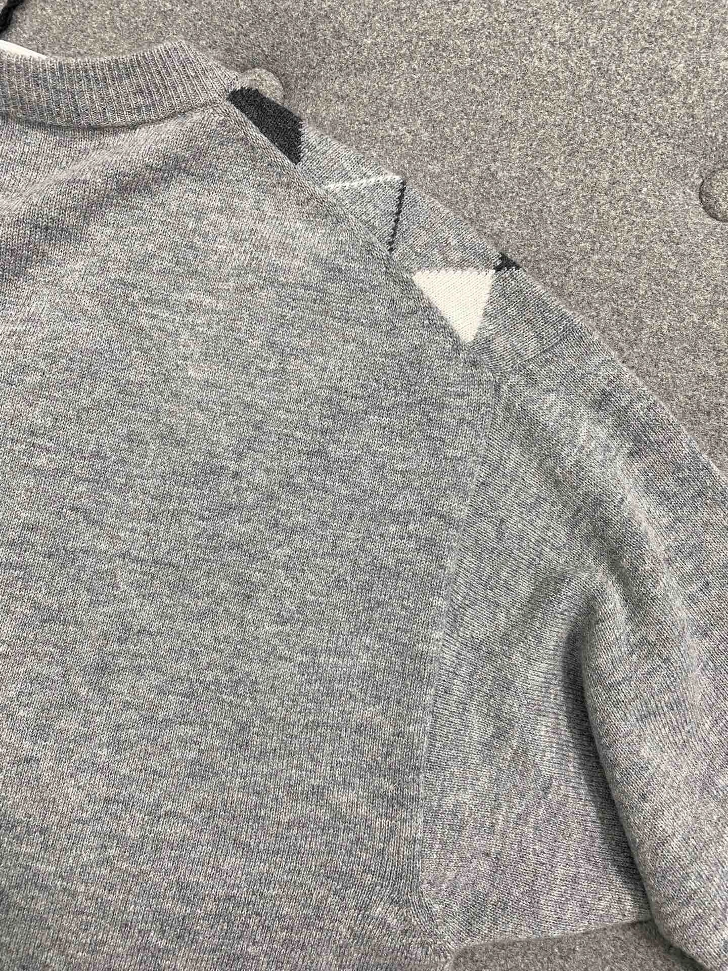 Victoria- 7iu7iu wool item:C-F801K3031