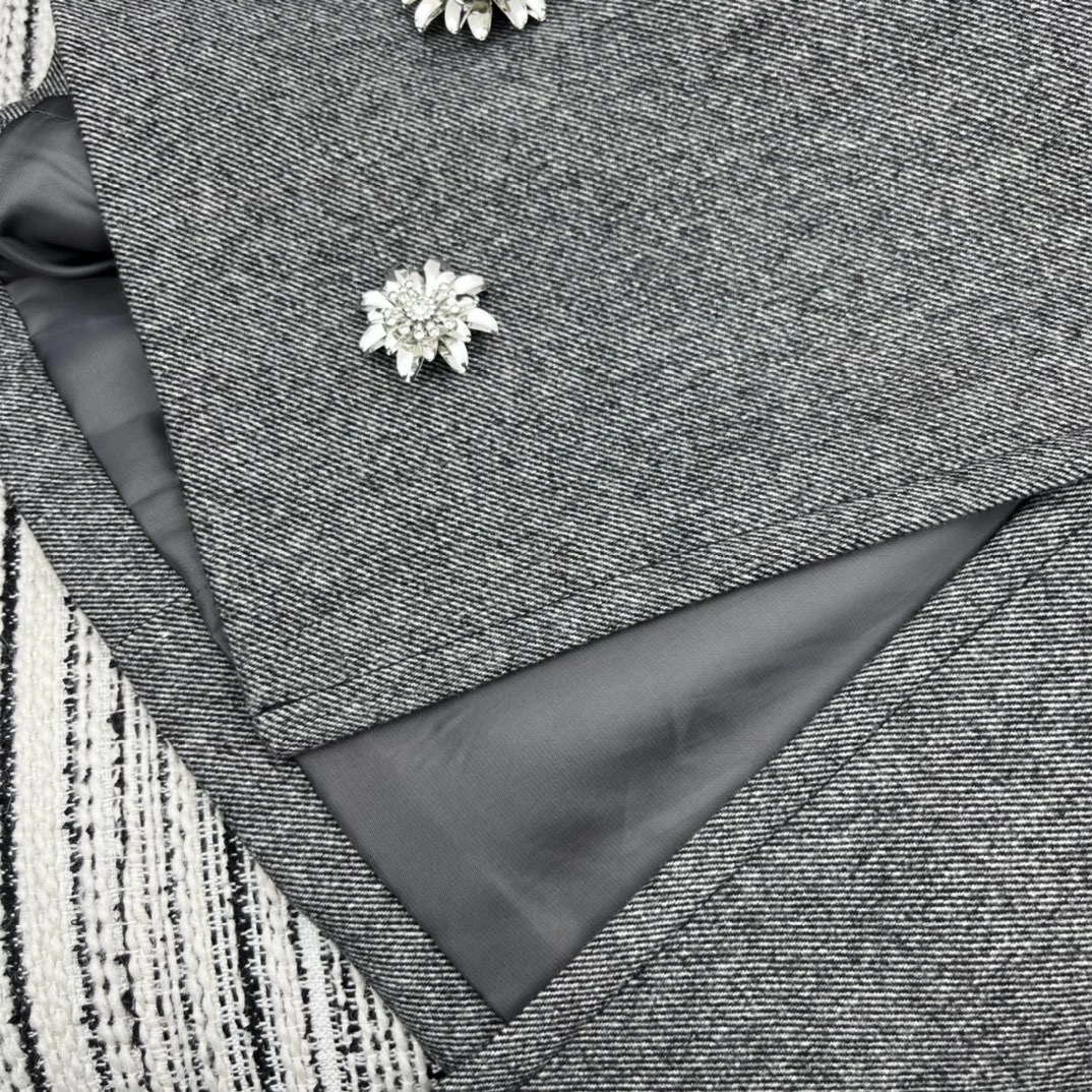 Victoria- 7iu7iu wool item:D-F244K1822