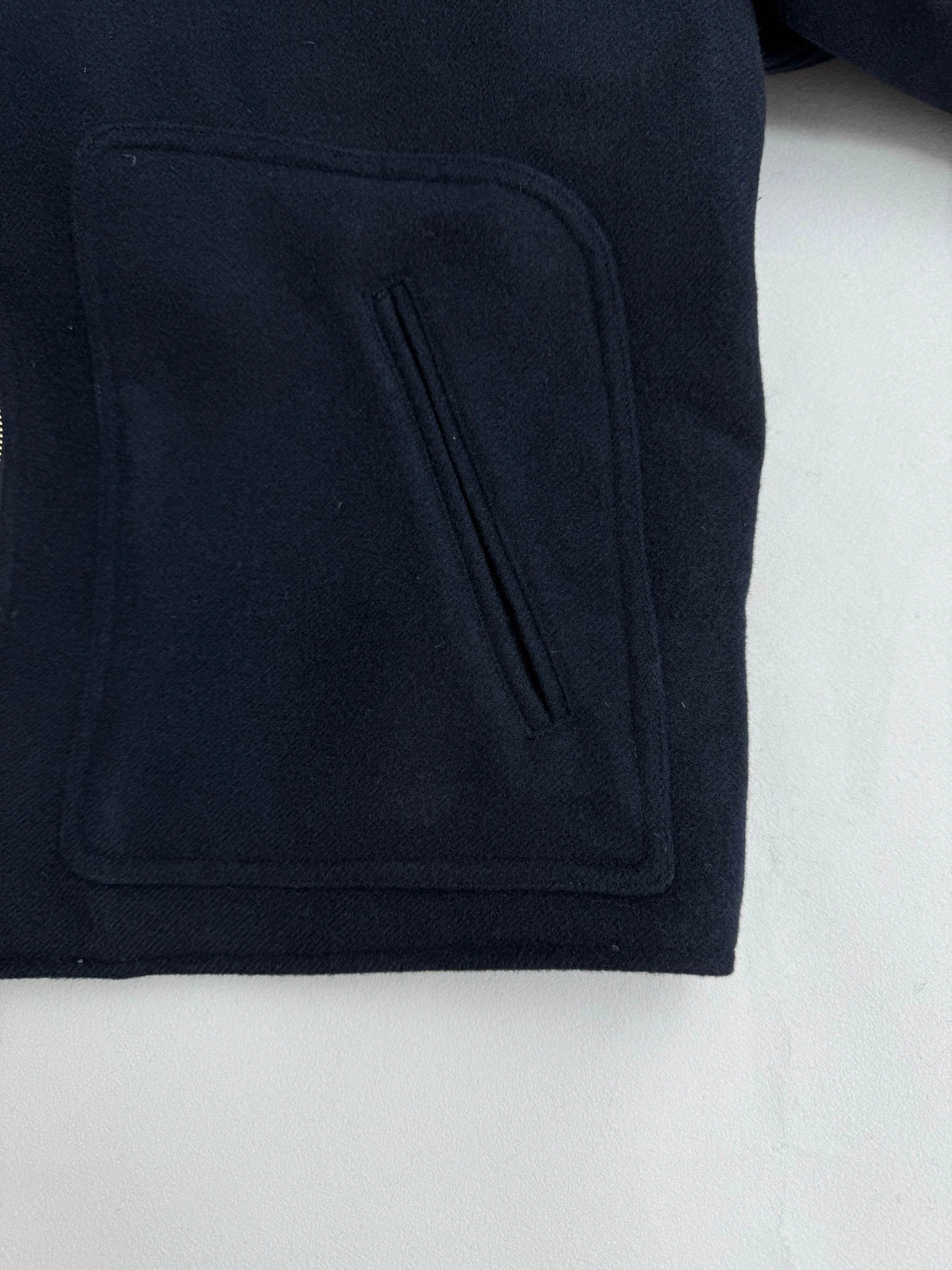 Victoria- 7iu7iu wool item:E-F431J2617