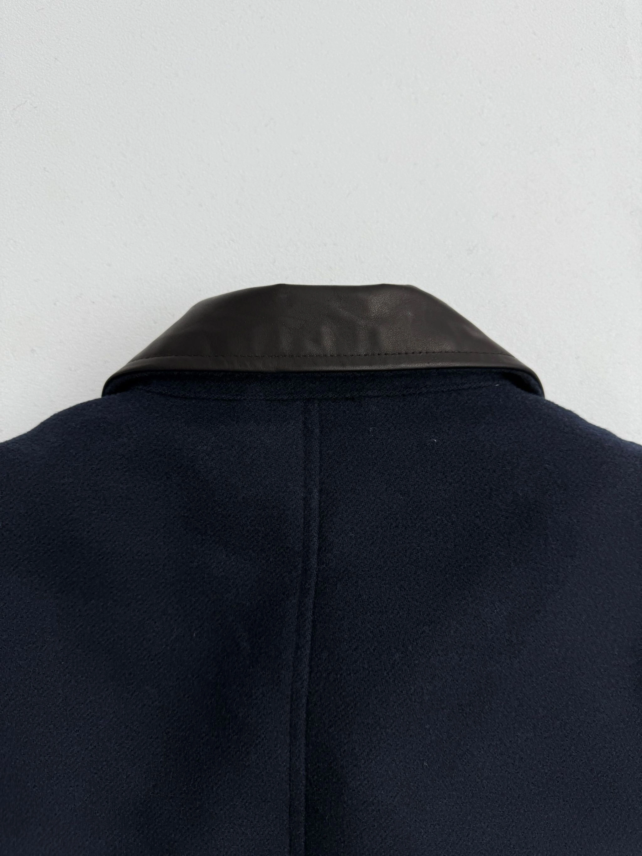 Victoria- 7iu7iu wool item:E-F431J2617
