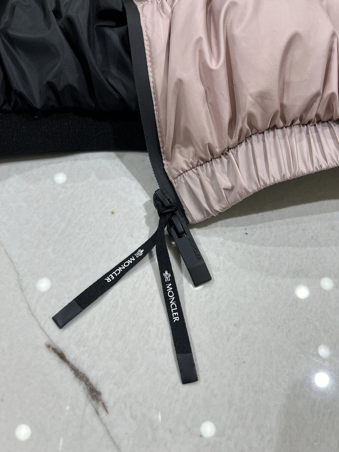 Victoria- 7o9385r 2colour item:D-F140J5229-2