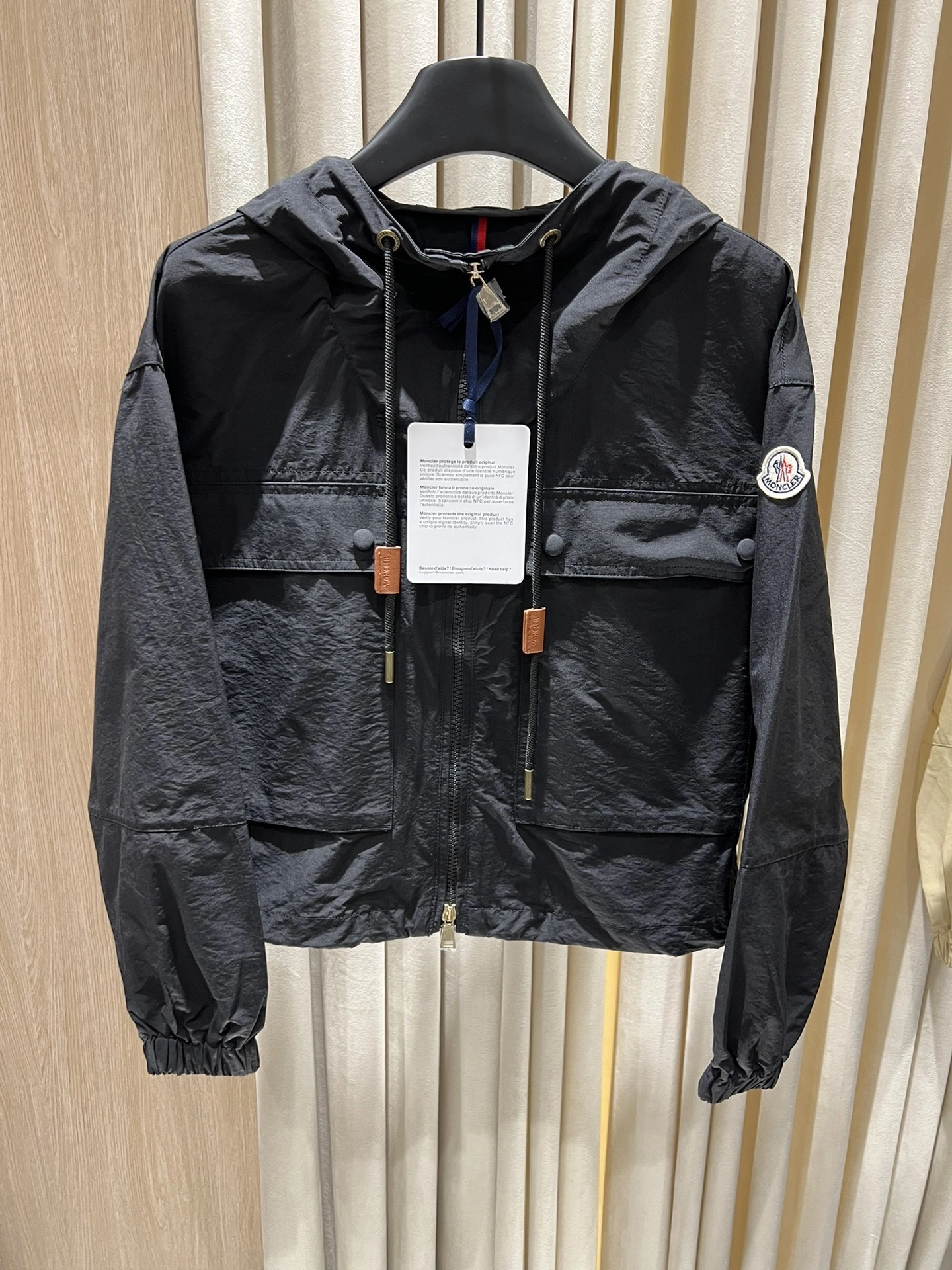 Victoria- 7o9385r 3colour item:E-F140I2755-3H