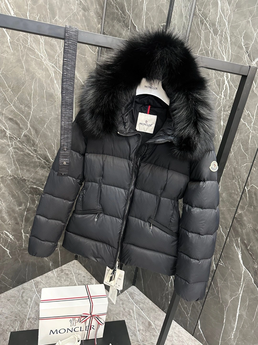 &Victoria- 7o9385r Boed Down Jacket item：E-F000G1612F