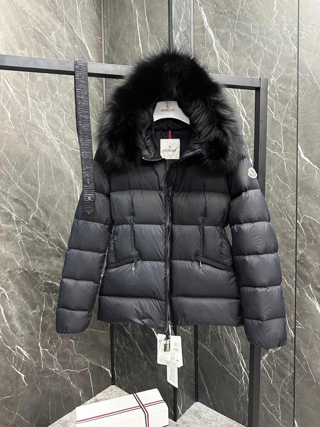 &Victoria- 7o9385r Boed Down Jacket item：E-F000G1612F