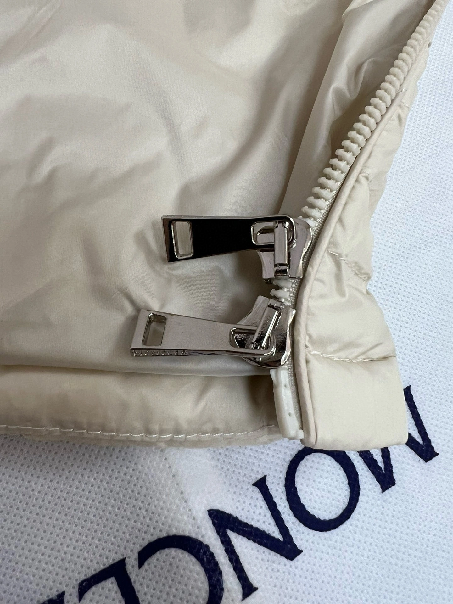 Victoria- 7o9385r Down jacket 2colour item:D-F205I0806-2