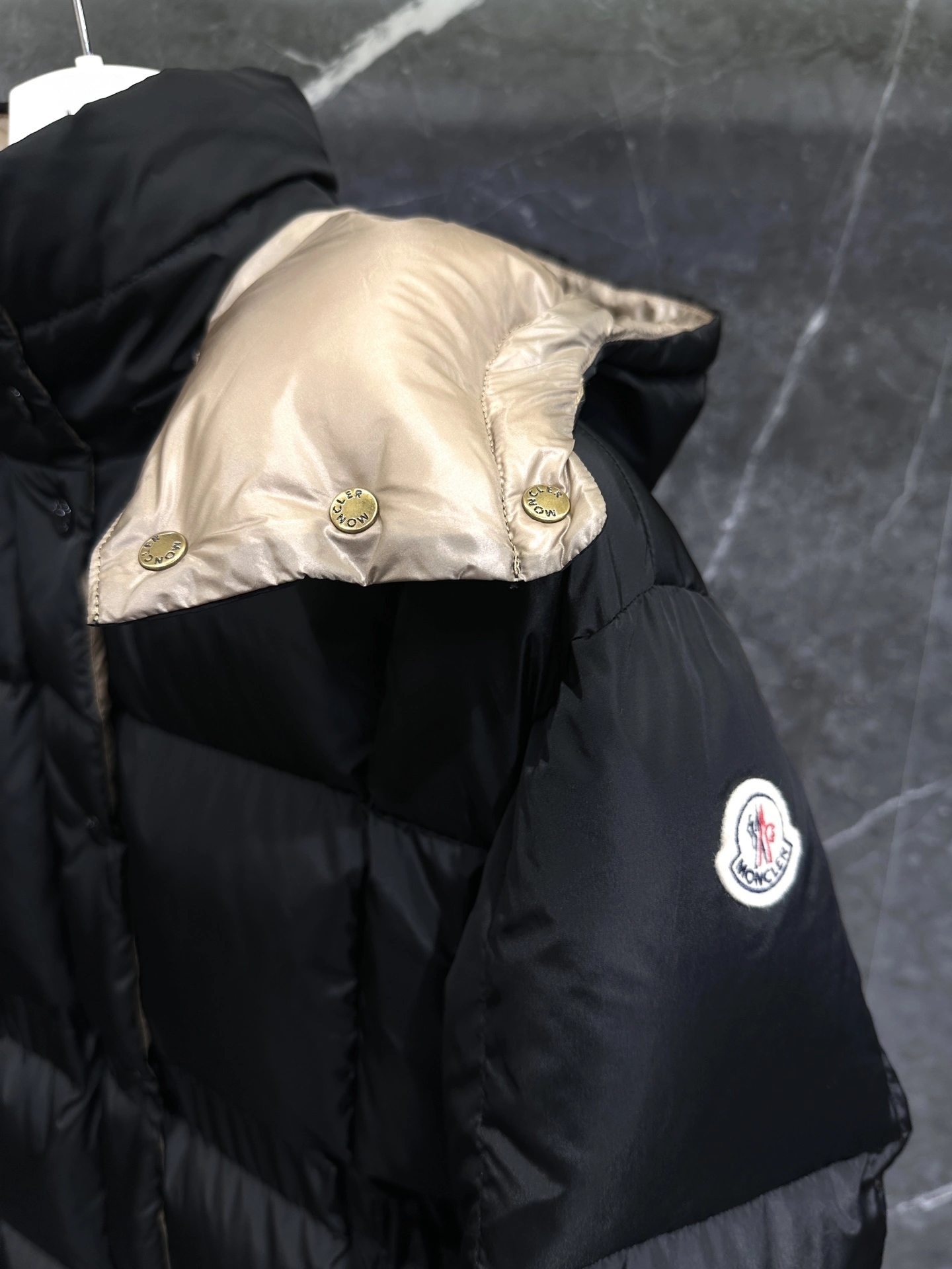 Victoria- 7o9385r Down jacket goose down 2colour item:E-F409J2502-2H