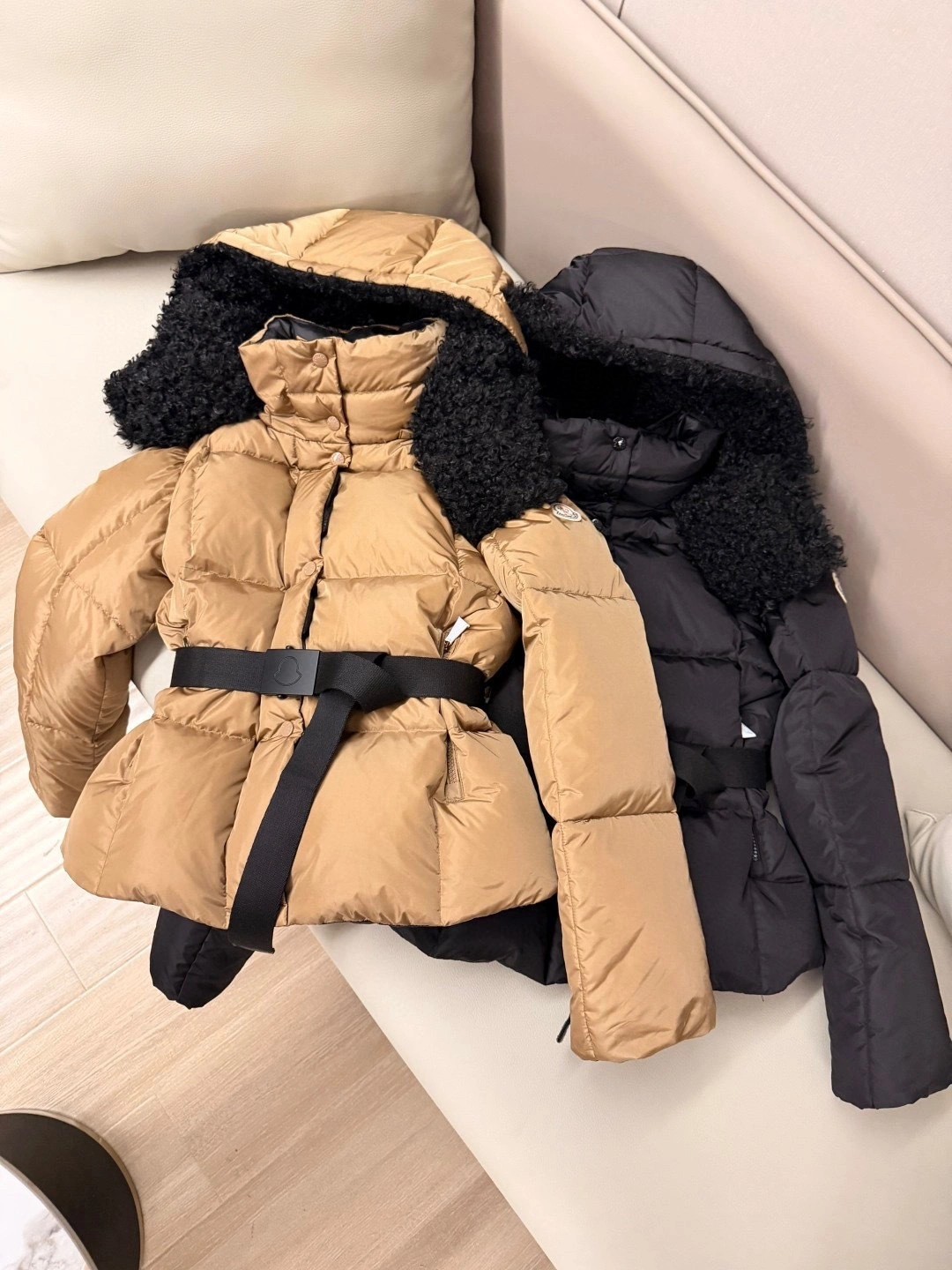 Victoria- 7o9385r Down jacket nylon white goose down 2Colour item:E-F140K1675-2H