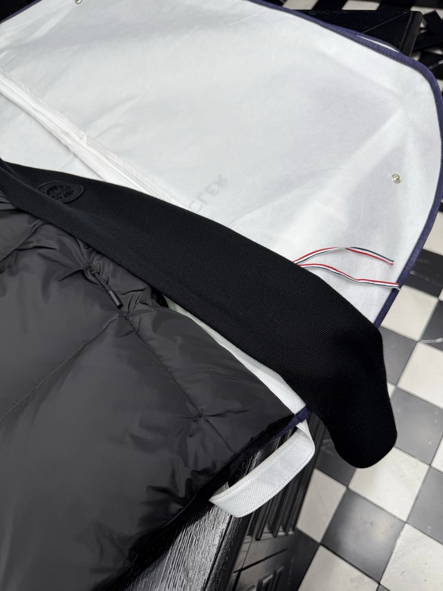Victoria- 7o9385r Down jacket white duck down 2colour item:E-F443J0727-2H