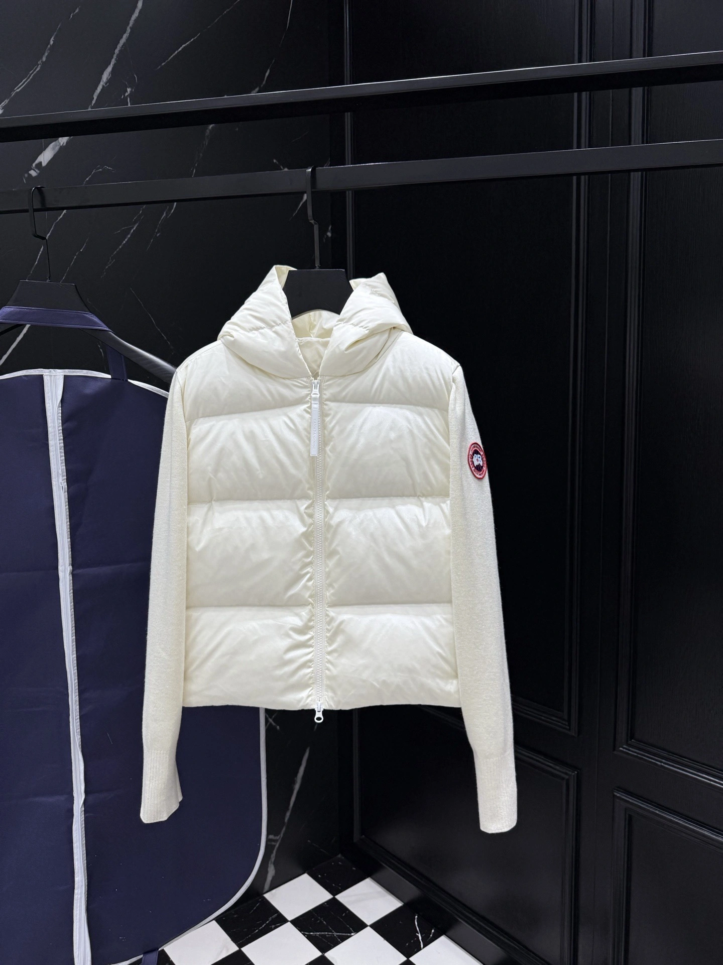 Victoria- 7o9385r Down jacket white duck down 2colour item:E-F443J0727-2H
