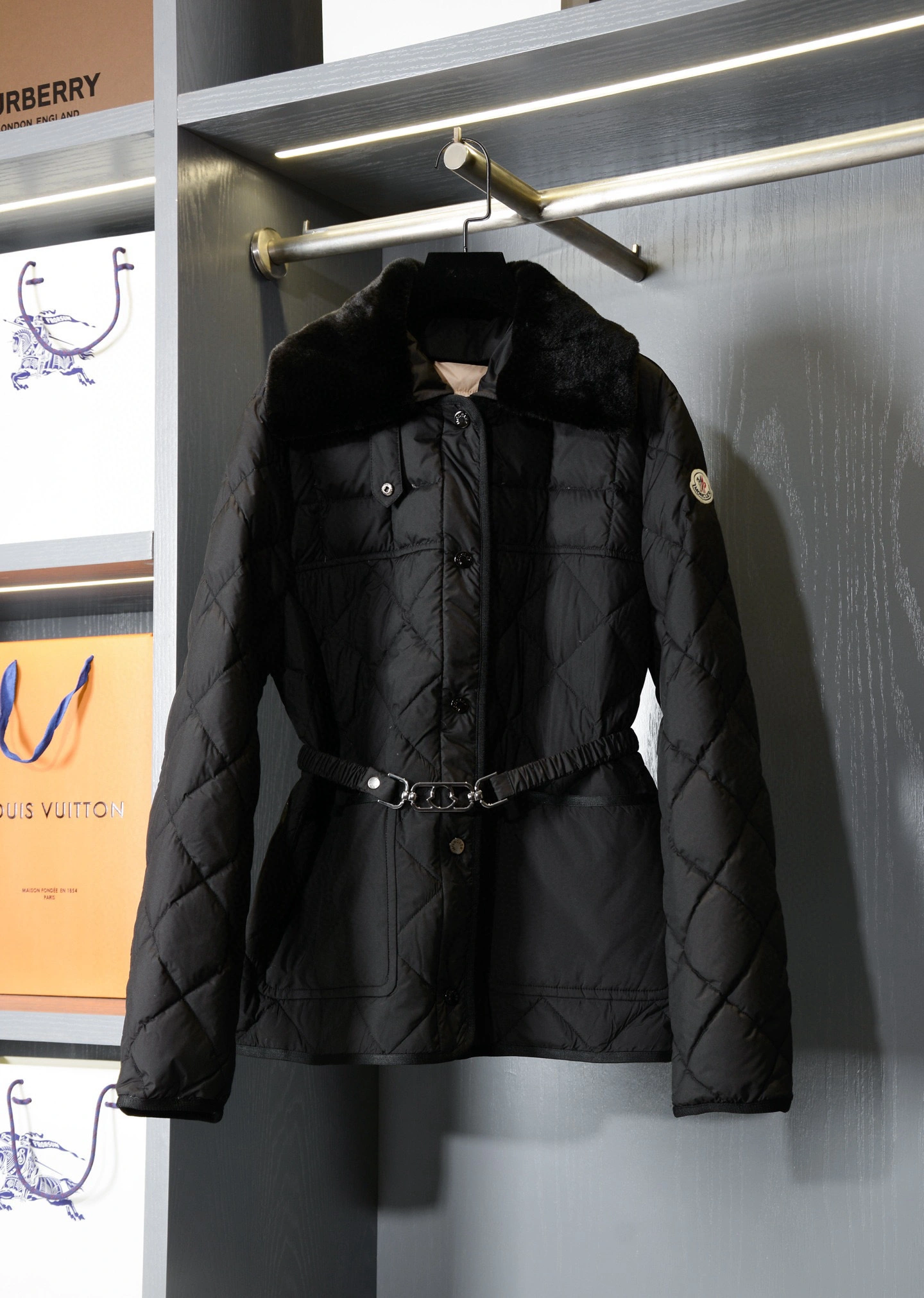 Victoria- 7o9385r Down jacket white goose down 2colour item:E-F020I2003-2