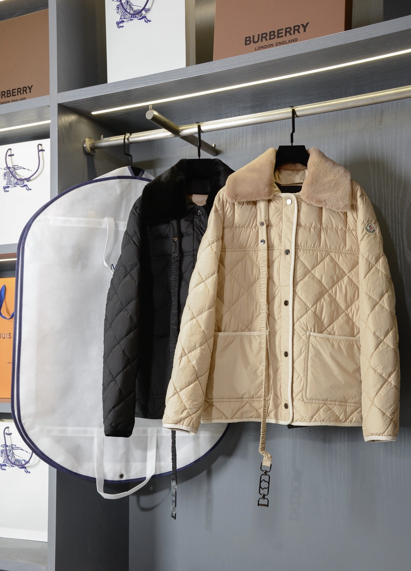 Victoria- 7o9385r Down jacket white goose down 2colour item:E-F020I2003-2