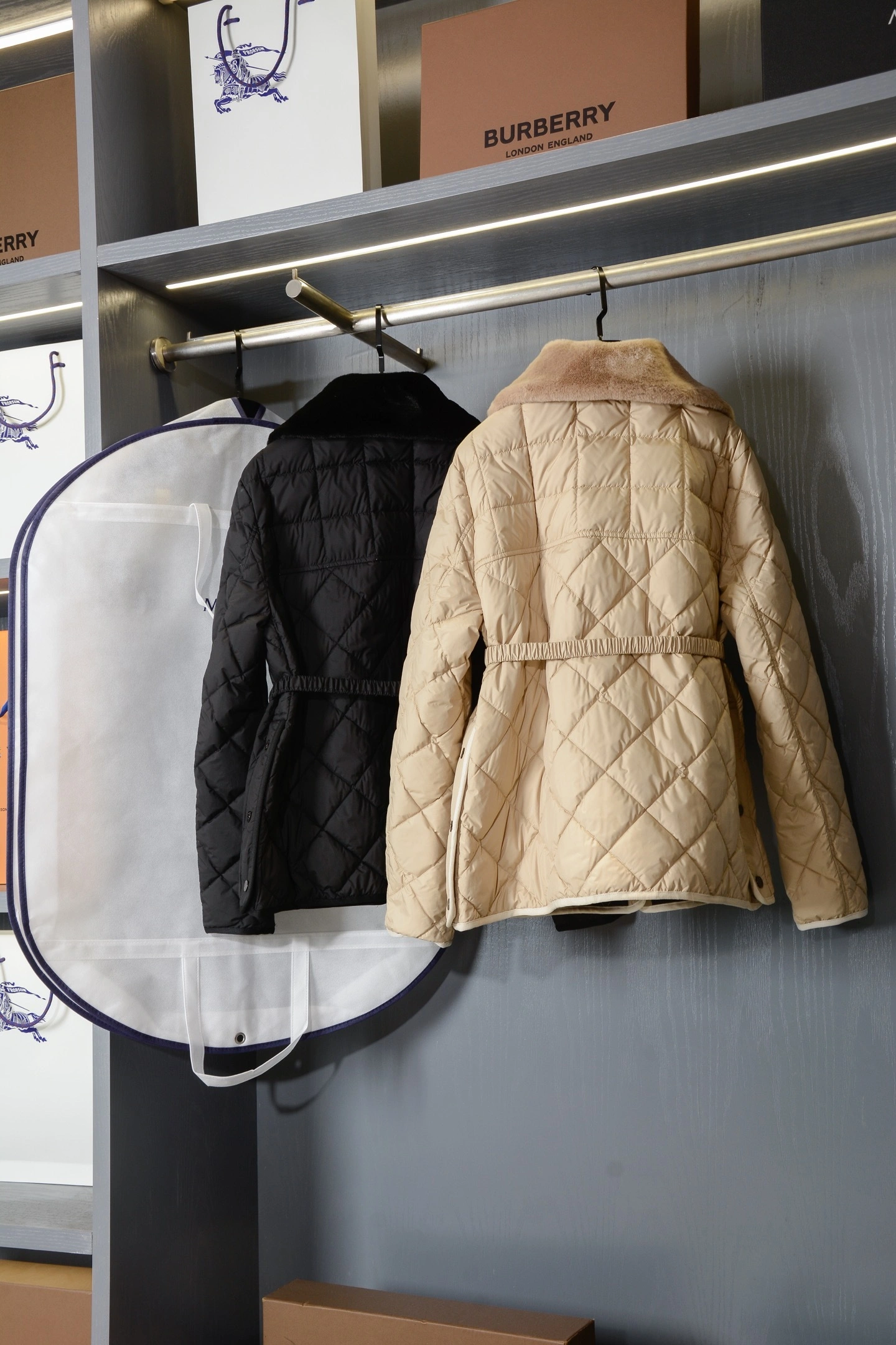 Victoria- 7o9385r Down jacket white goose down 2colour item:E-F020I2003-2