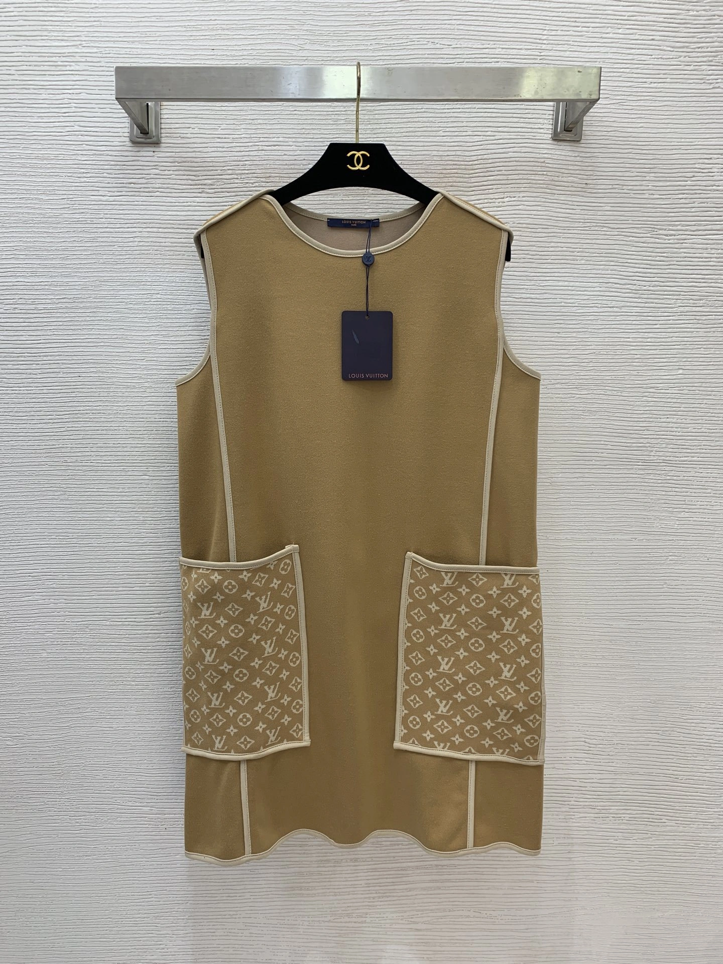 Victoria- 8V 2colour item:E-F044K0242-2