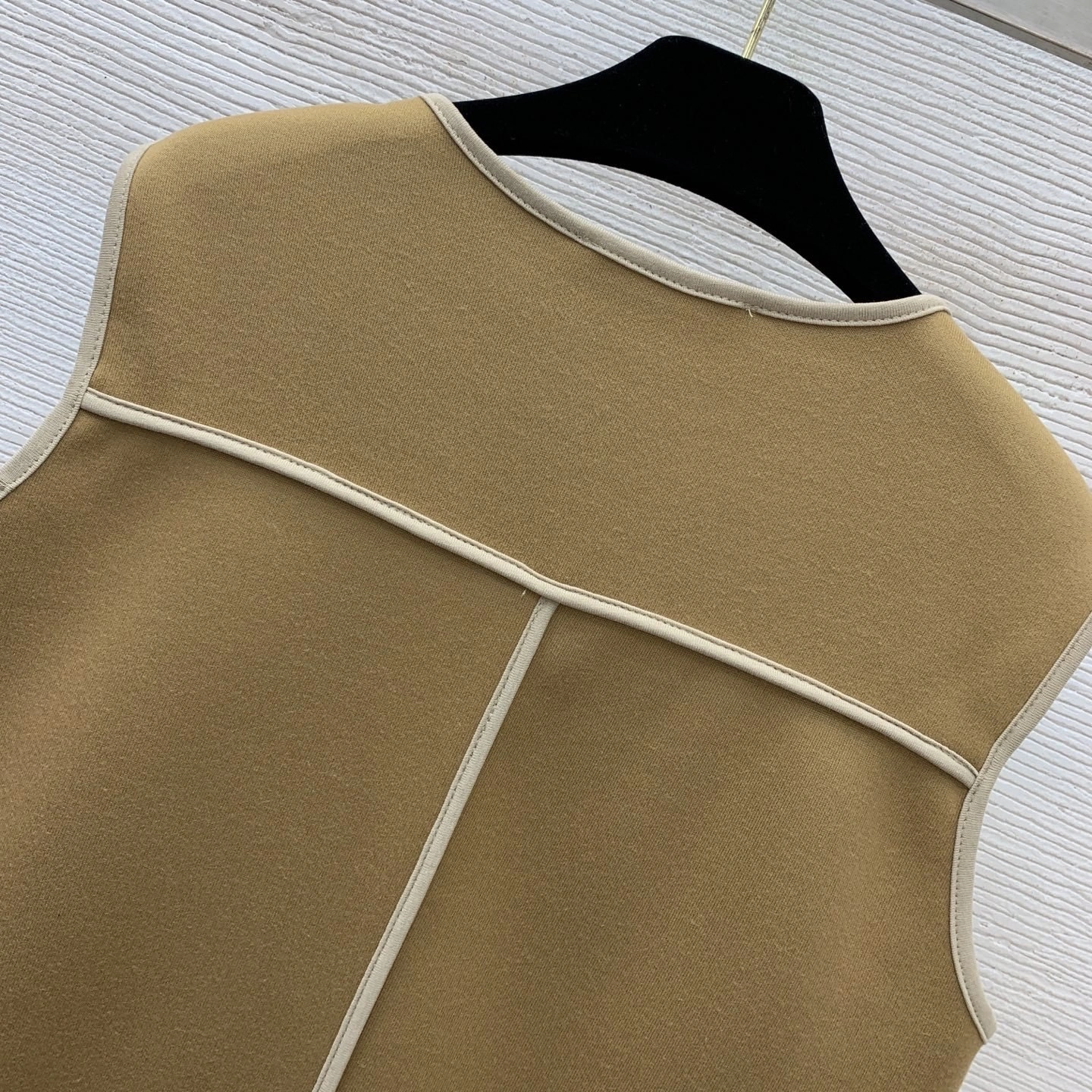 Victoria- 8V 2colour item:E-F044K0242-2