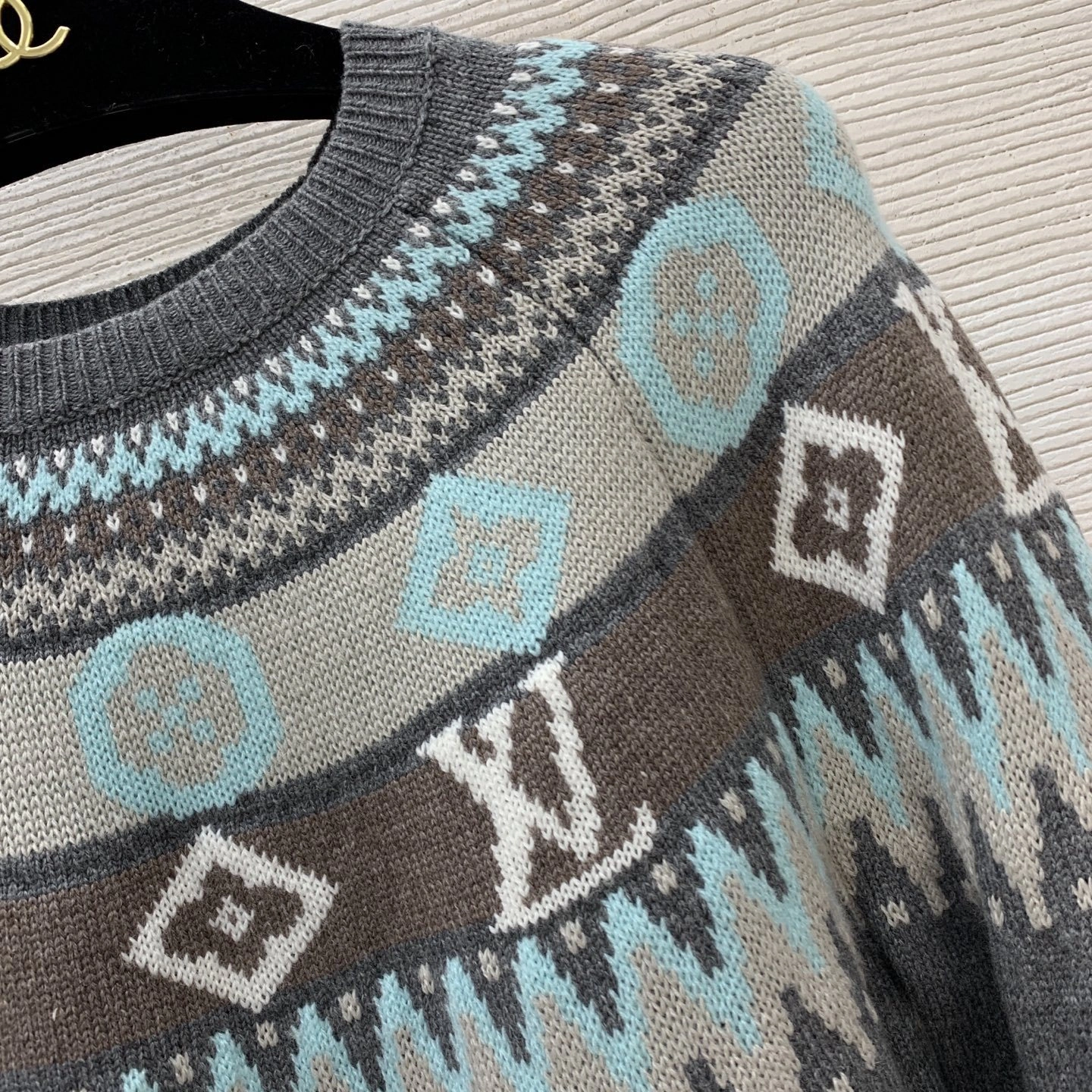Victoria- 8V 2colour item:E-F044K0243-2