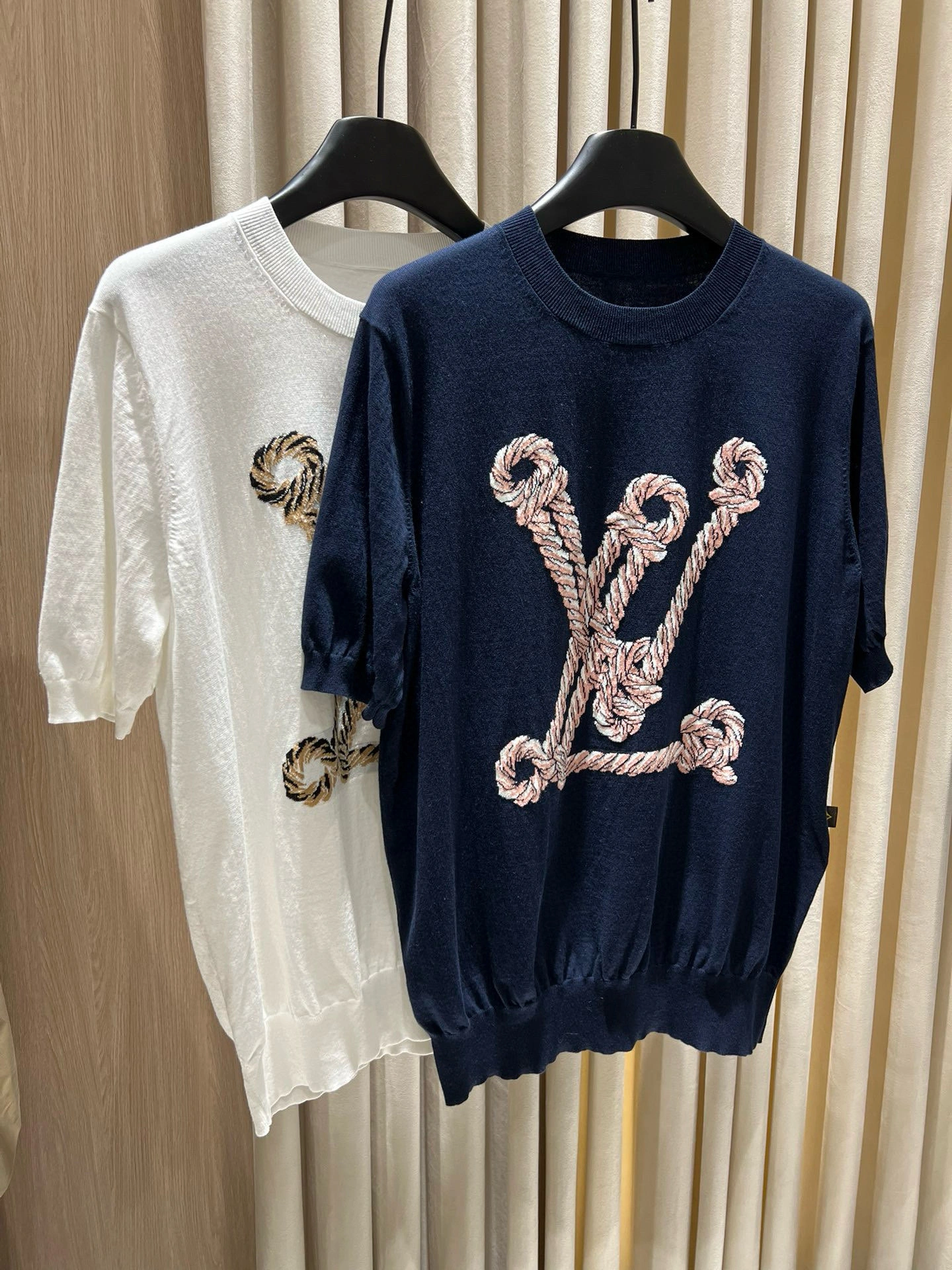 Victoria- 8V 2colour item:E-F140D1104-2
