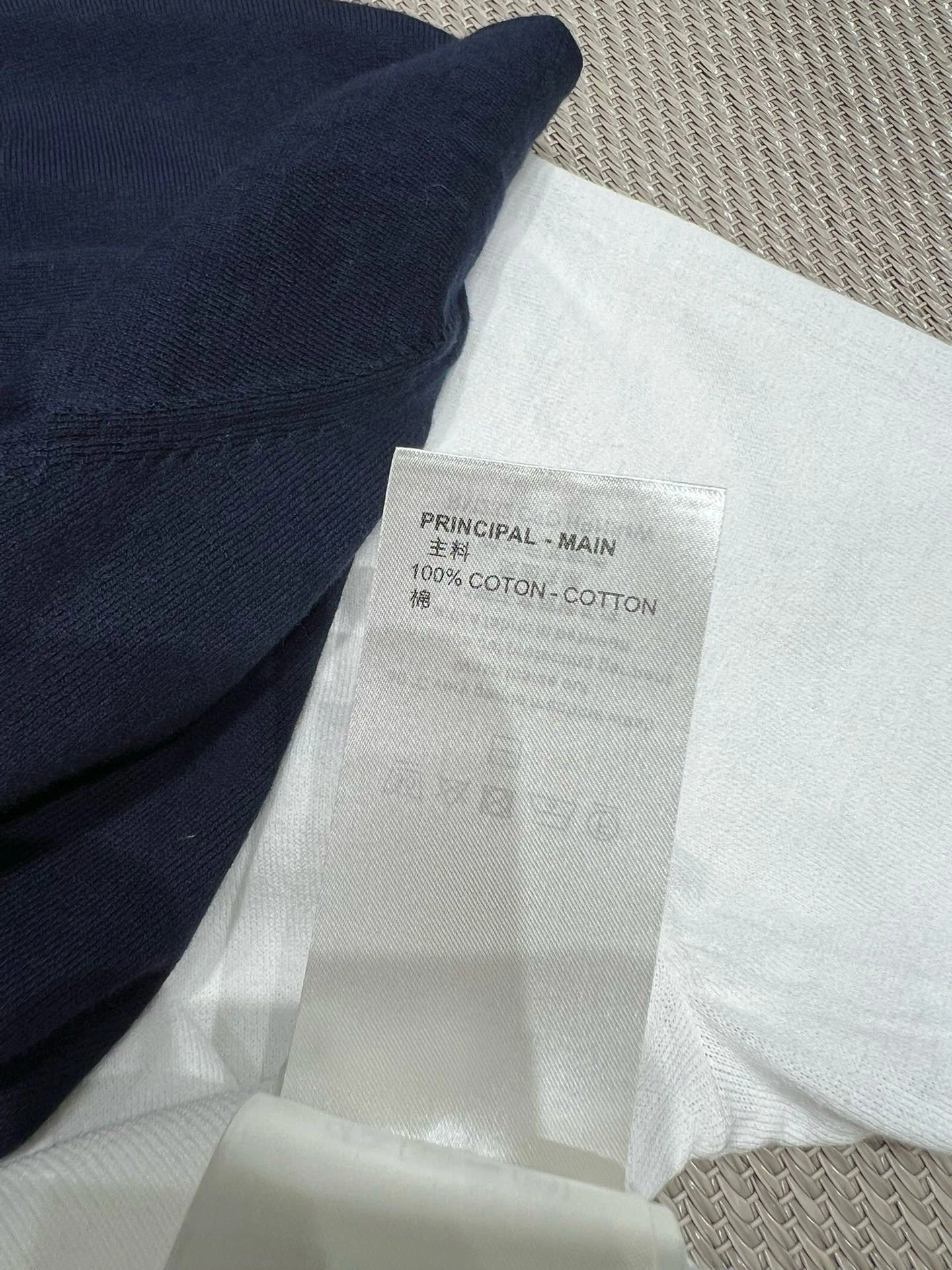 Victoria- 8V 2colour item:E-F140D1104-2