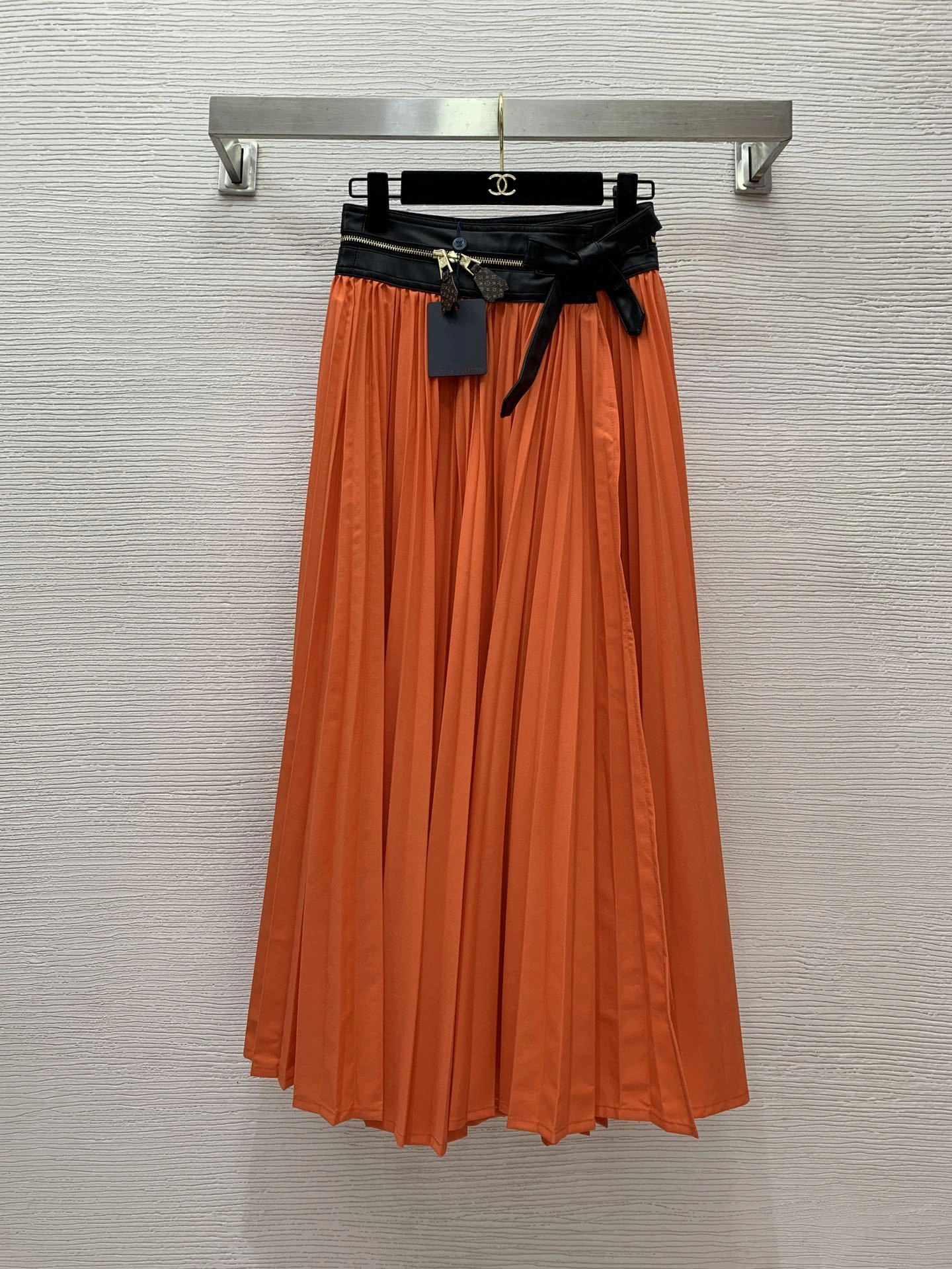 Victoria- 8V 3Colour item:E-F044A0302-3