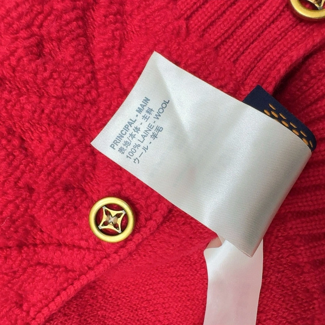 Victoria- 8V MONOGRAM item:E-F240A0303-3