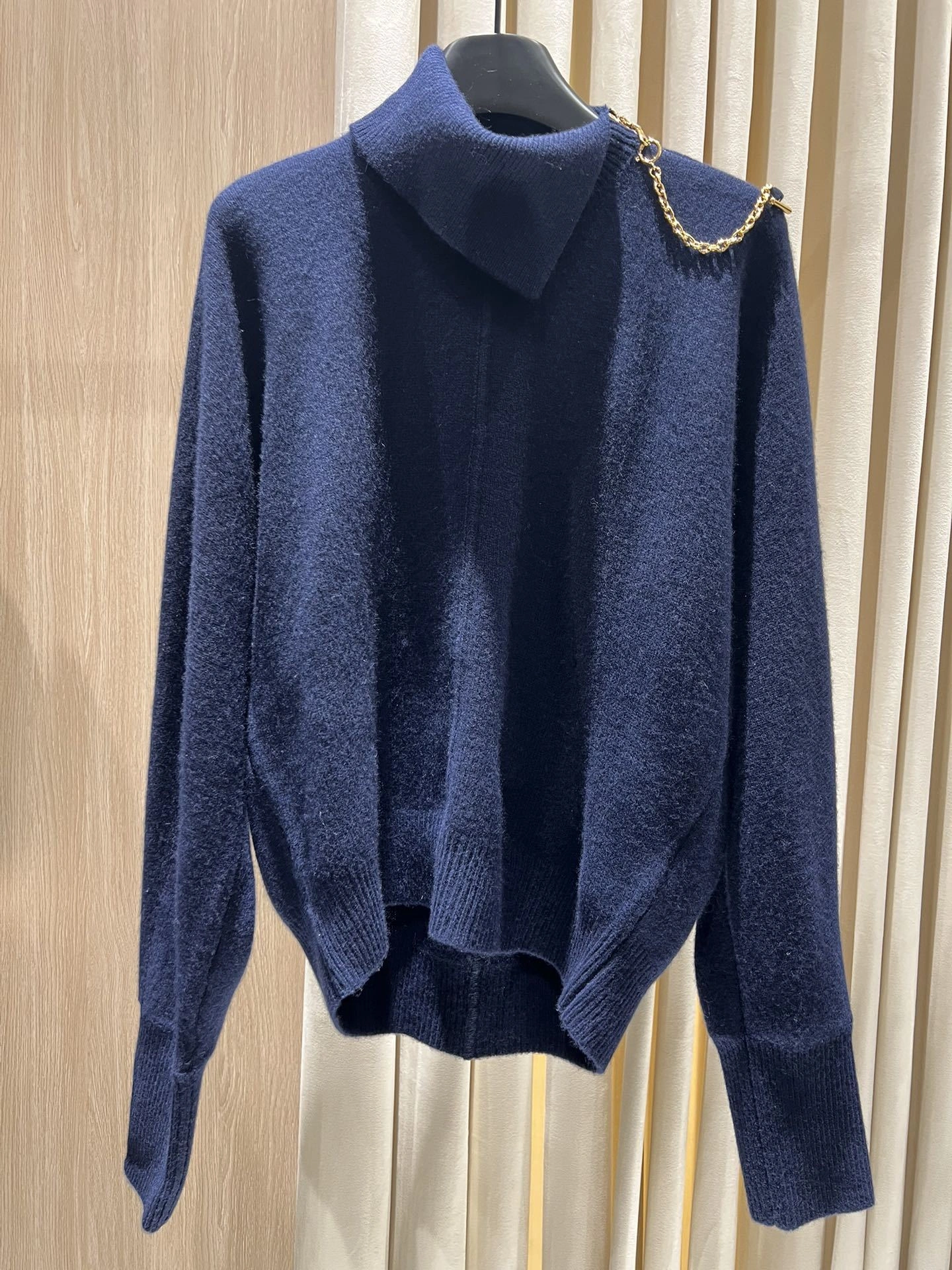 Victoria- 8V cashmere wool oversize item:E-F140I2703H