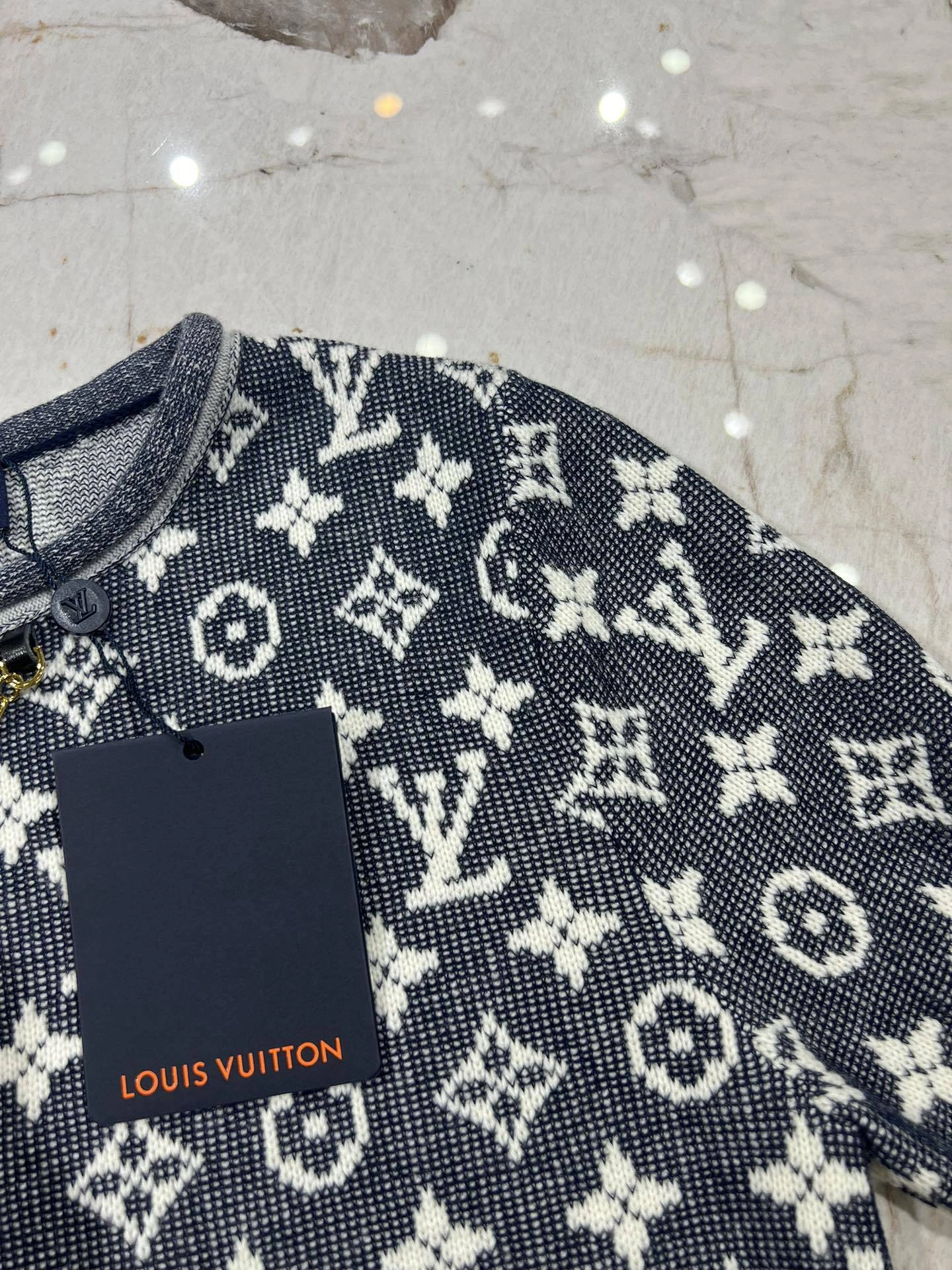 Victoria- 8V item:D-F140J5212