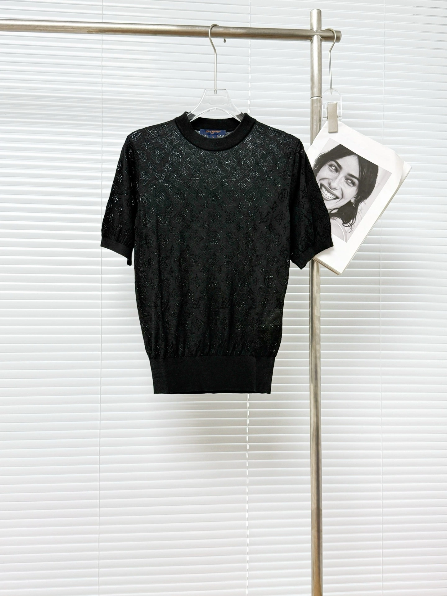 Victoria- 8V item:E-F409F1021