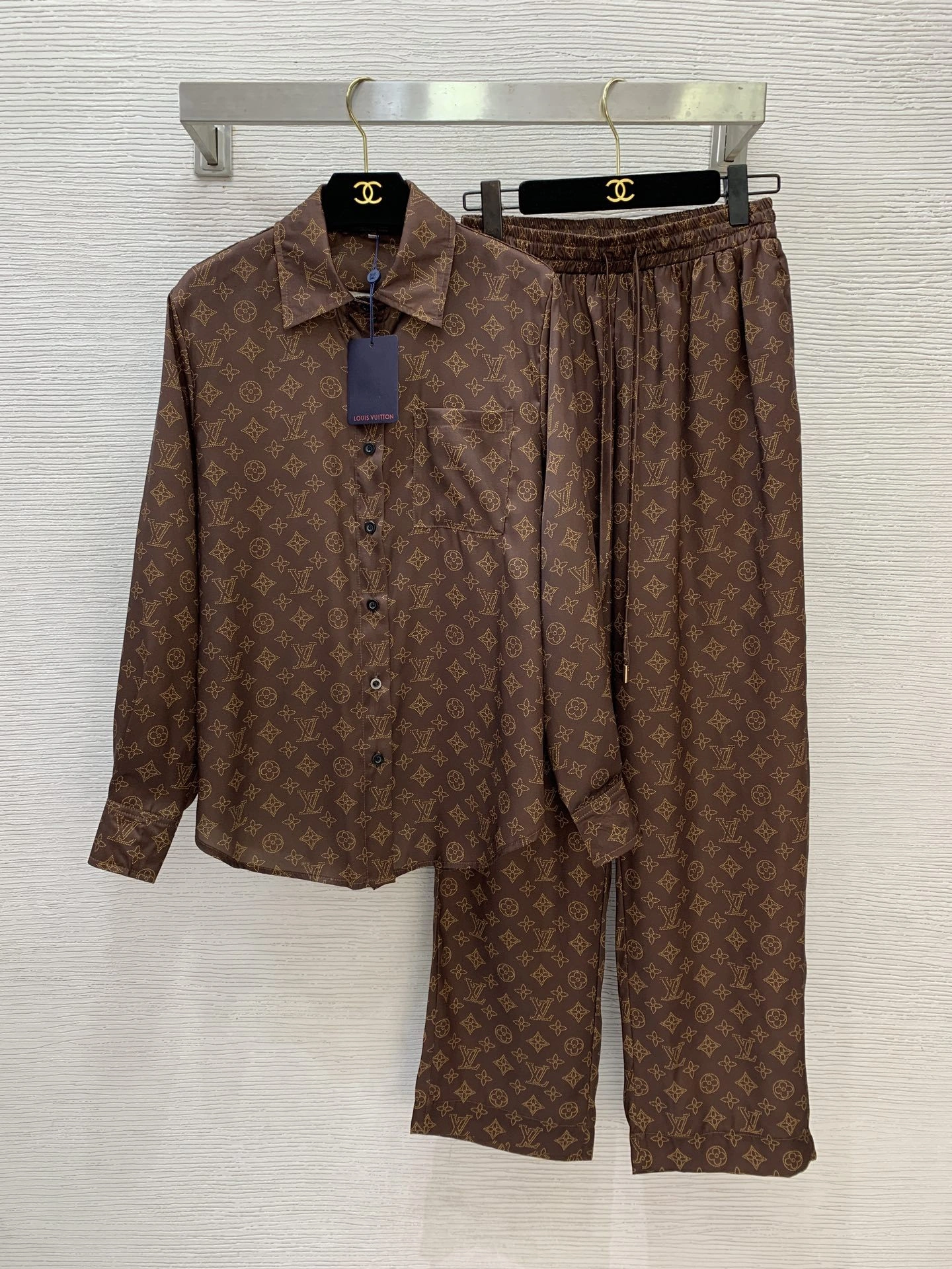 Victoria- 8V suit item:E-F044K0238