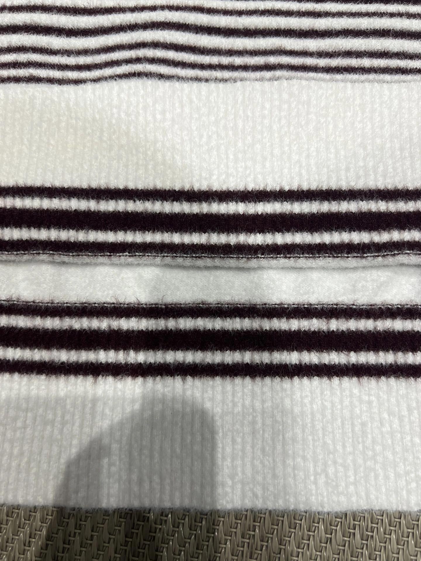 Victoria- 8V wool item:E-F140I2705H