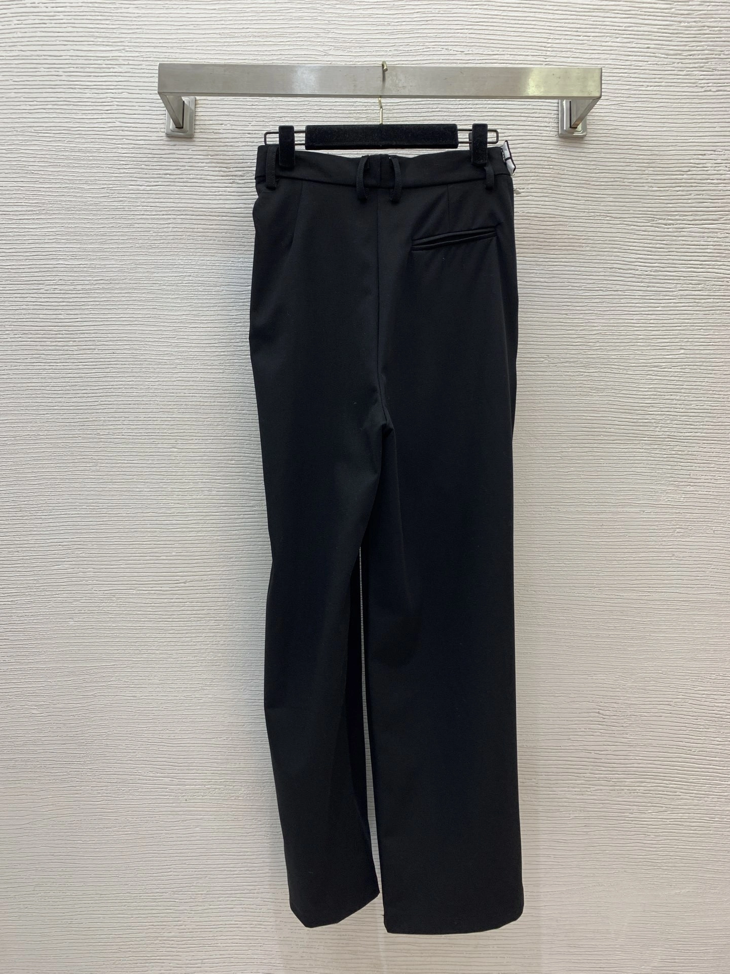 Victoria- 8o5w5 2colour item:E-F044F0318-2