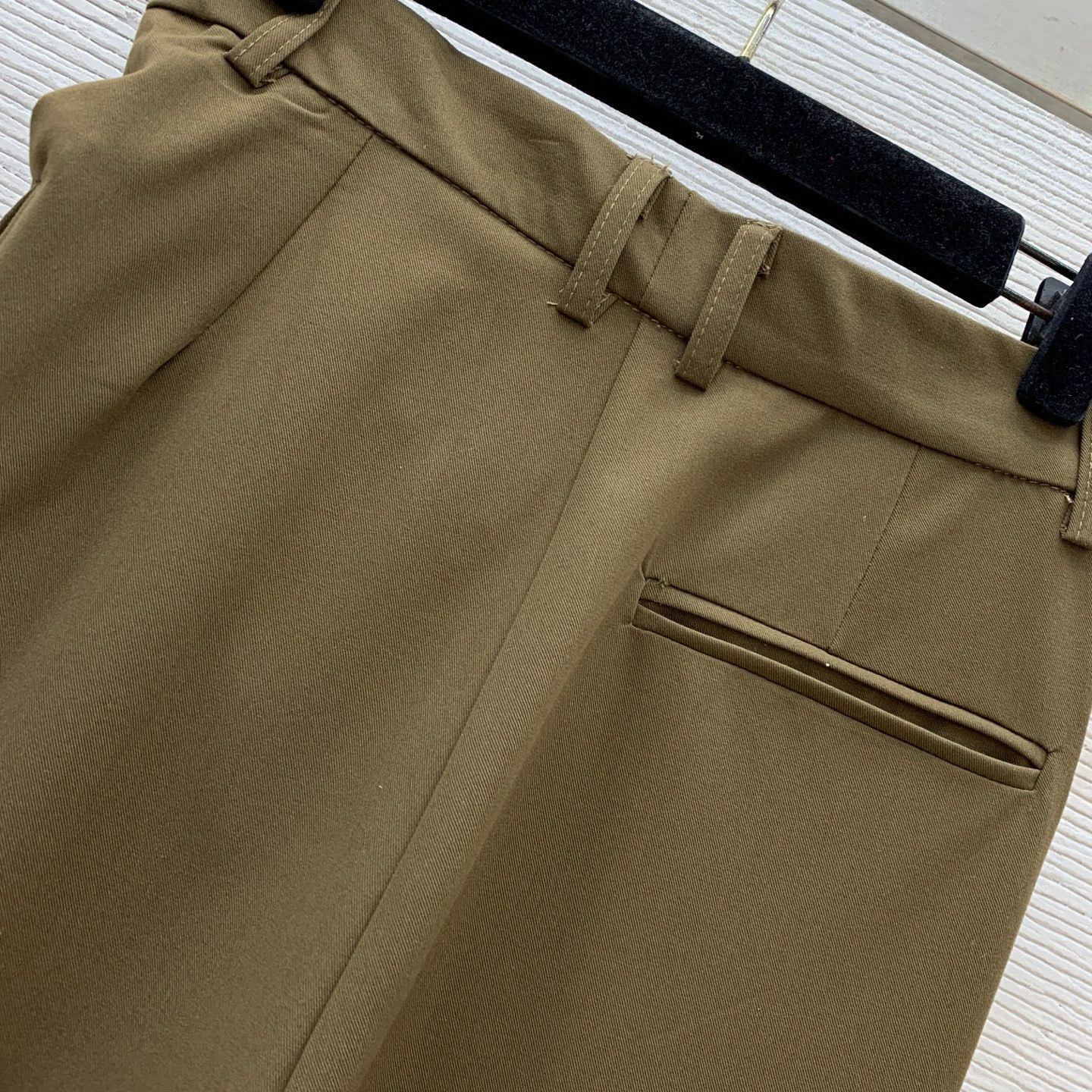 Victoria- 8o5w5 2colour item:E-F044F0318-2