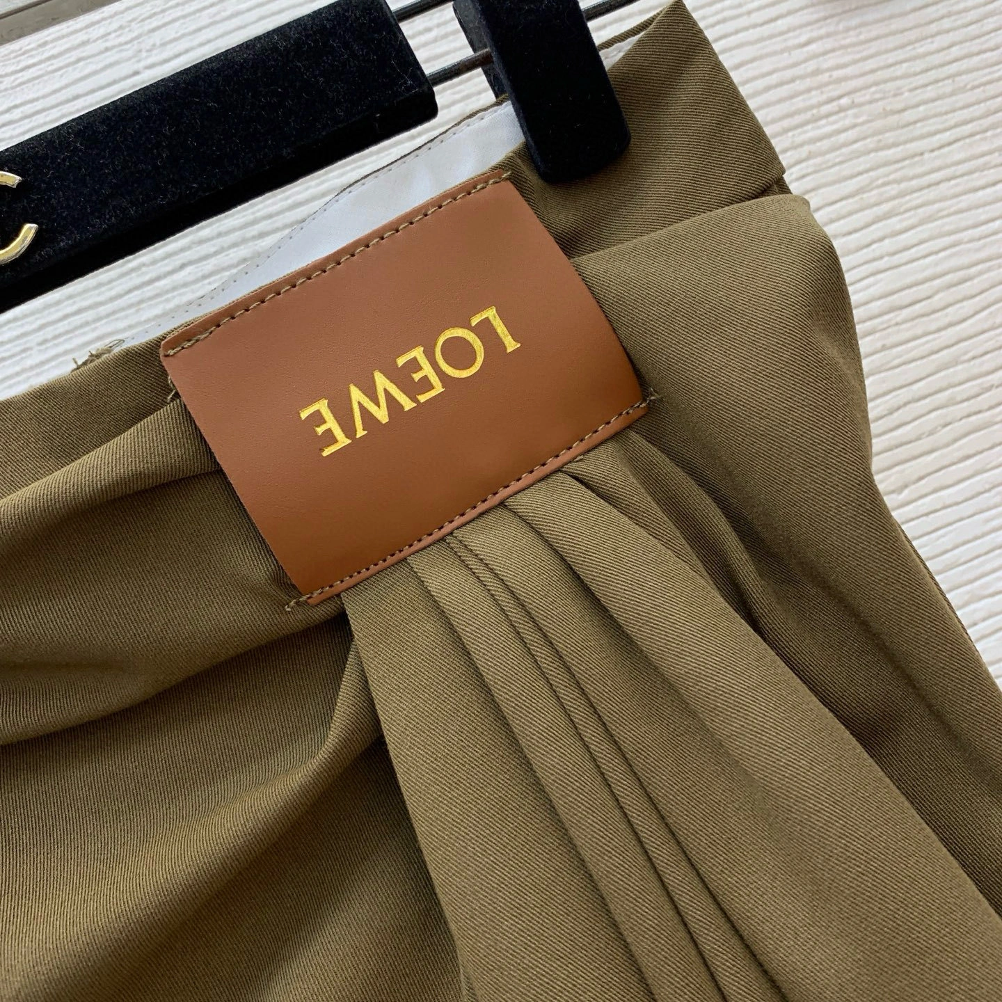 Victoria- 8o5w5 2colour item:E-F044F0318-2