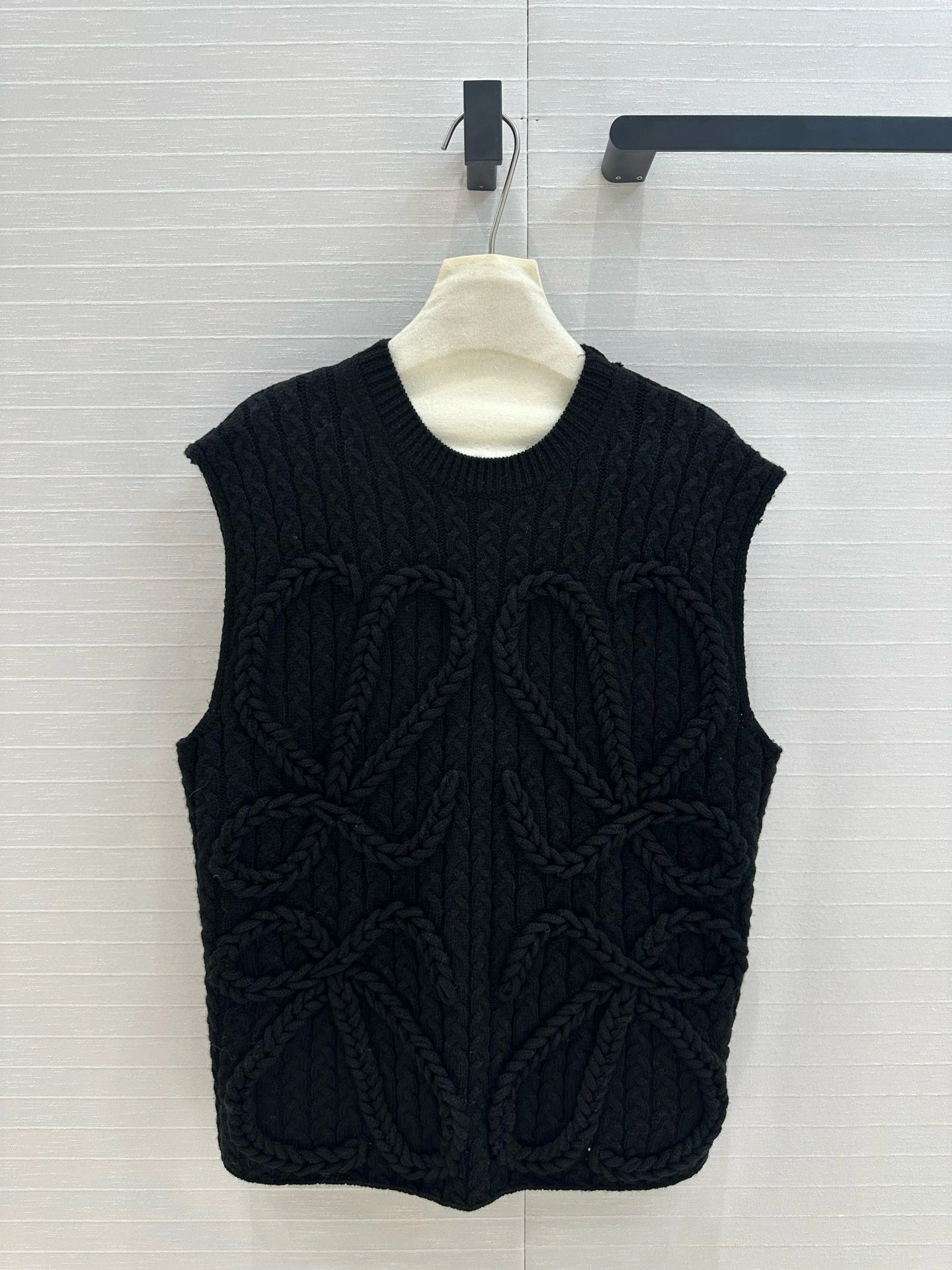 Victoria- 8o5w5 2colour item:E-F240B1198-2T