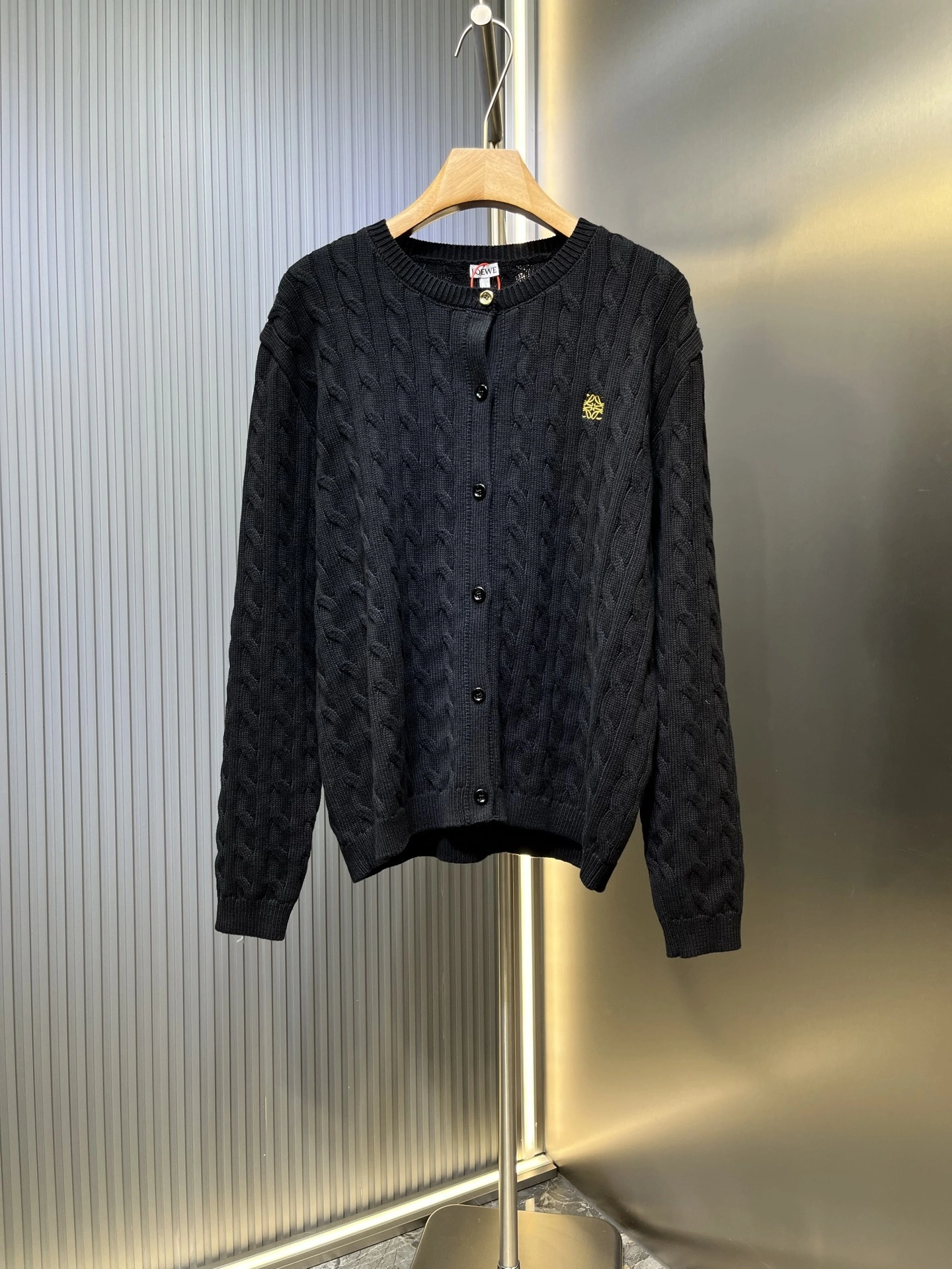 Victoria- 8o5w5 embroidery Cotton oversize item:E-F431J2607