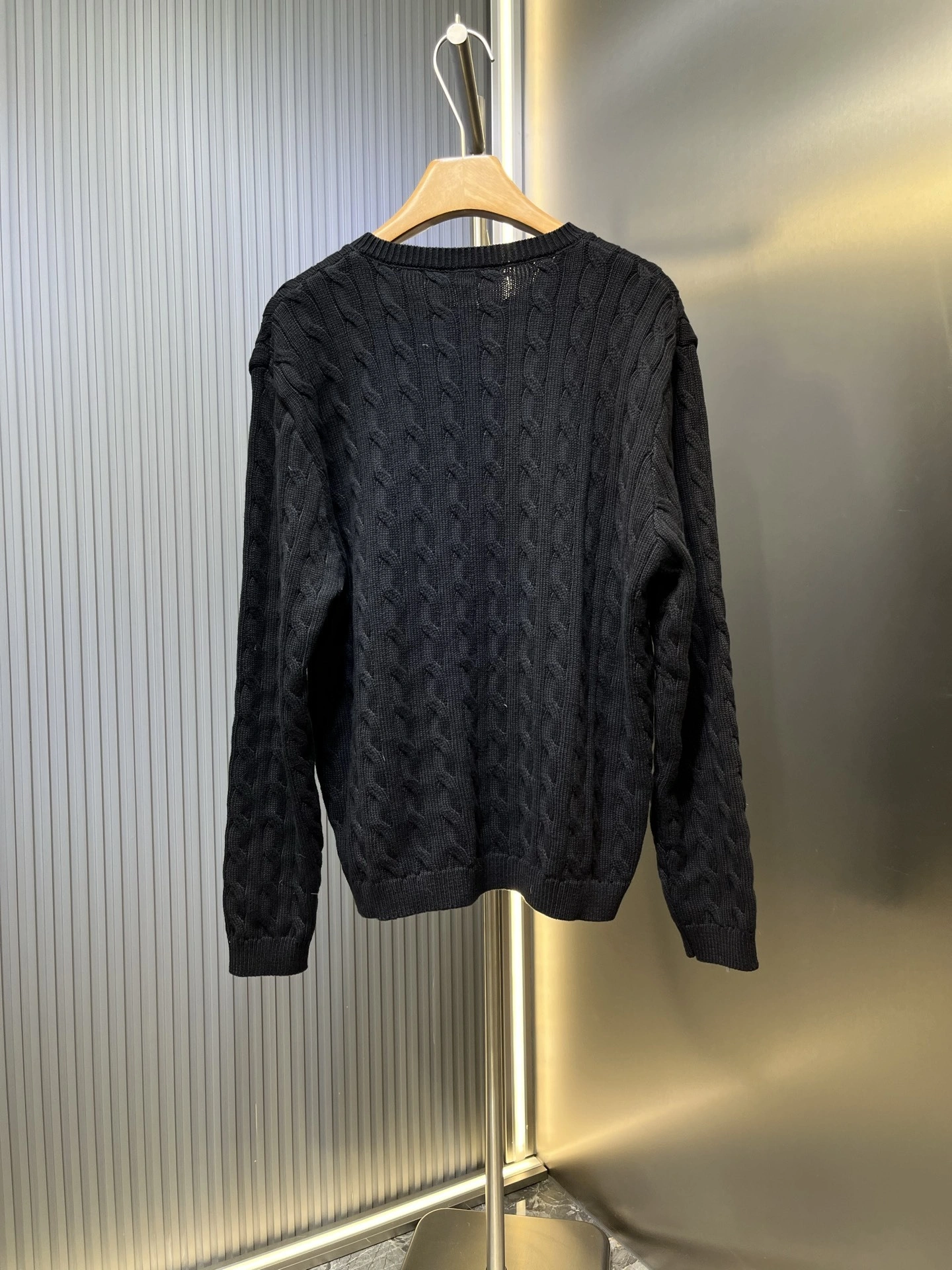Victoria- 8o5w5 embroidery Cotton oversize item:E-F431J2607