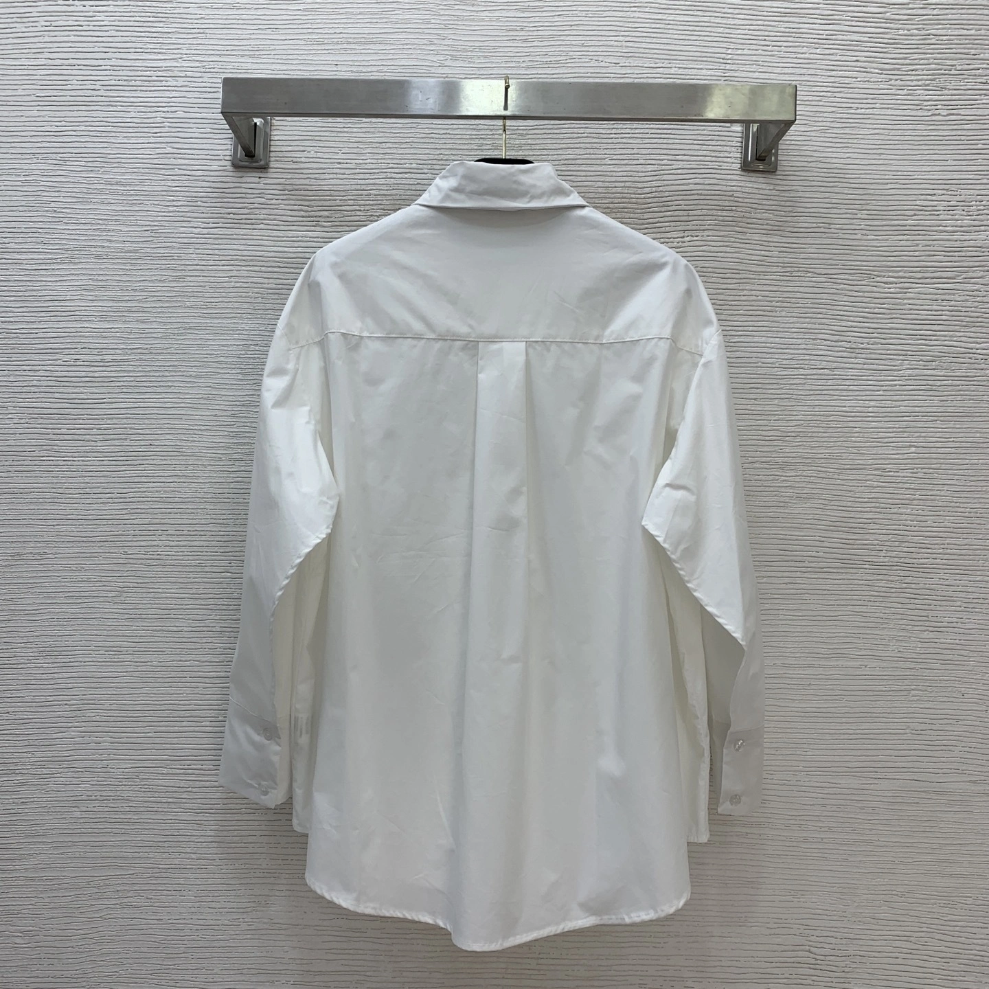 &Victoria- 8o5w5 embroidery item:E-F044I0226
