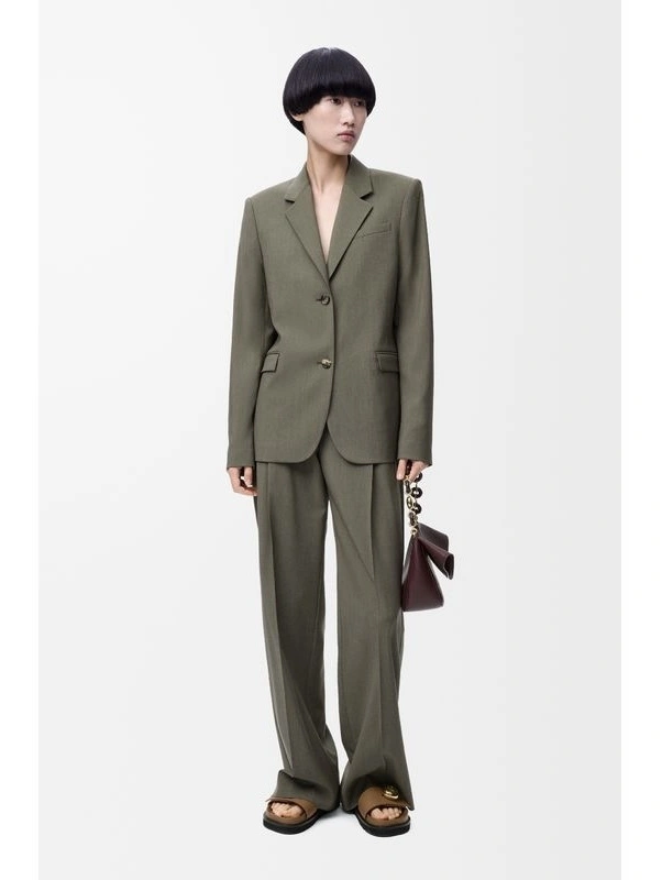 Victoria- 8o5w5 item:E-F044I0223