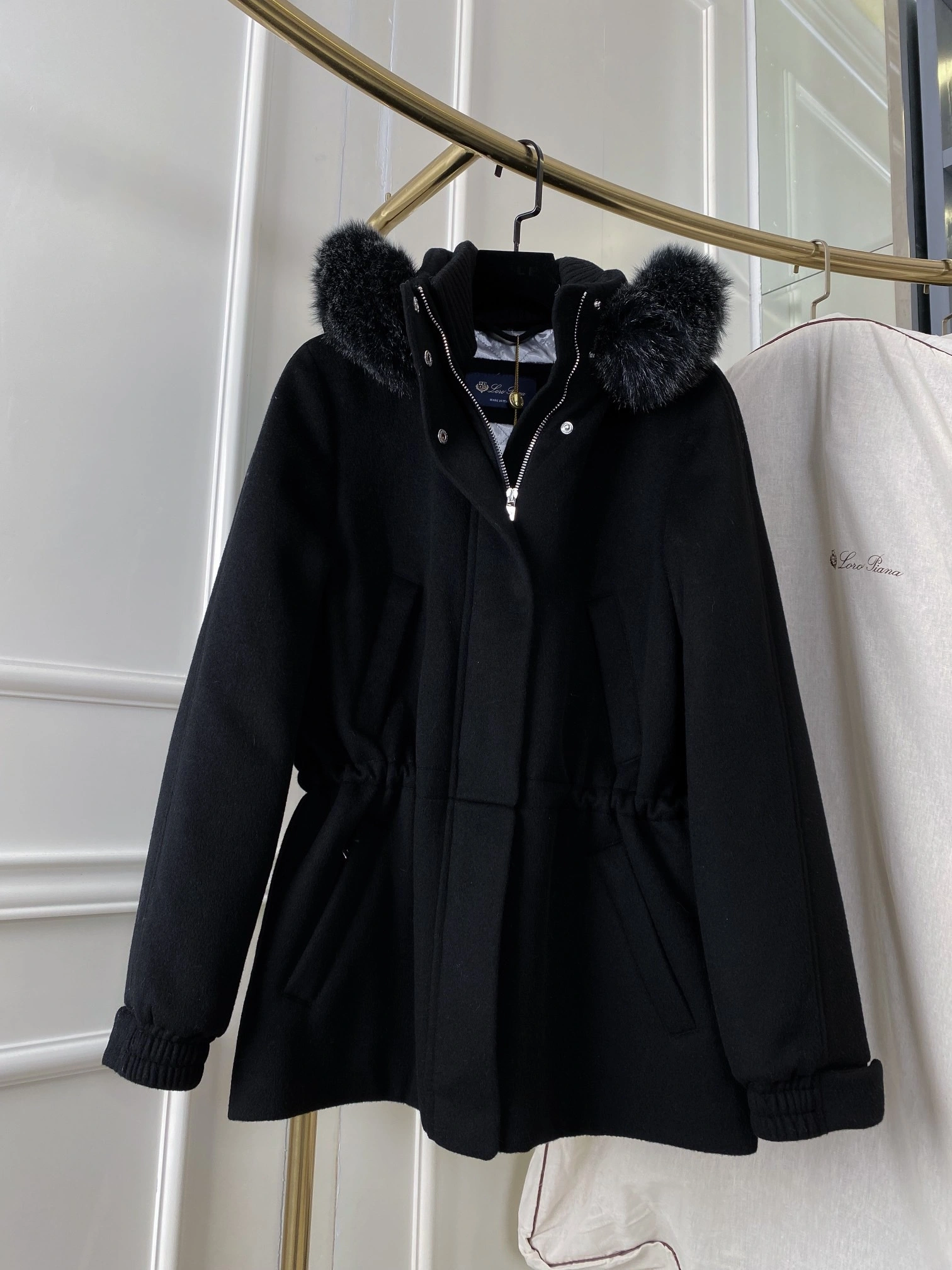 Victoria- 8oro Pi191 Icery Short cashmere 4colour item:E-F020J2305-4H
