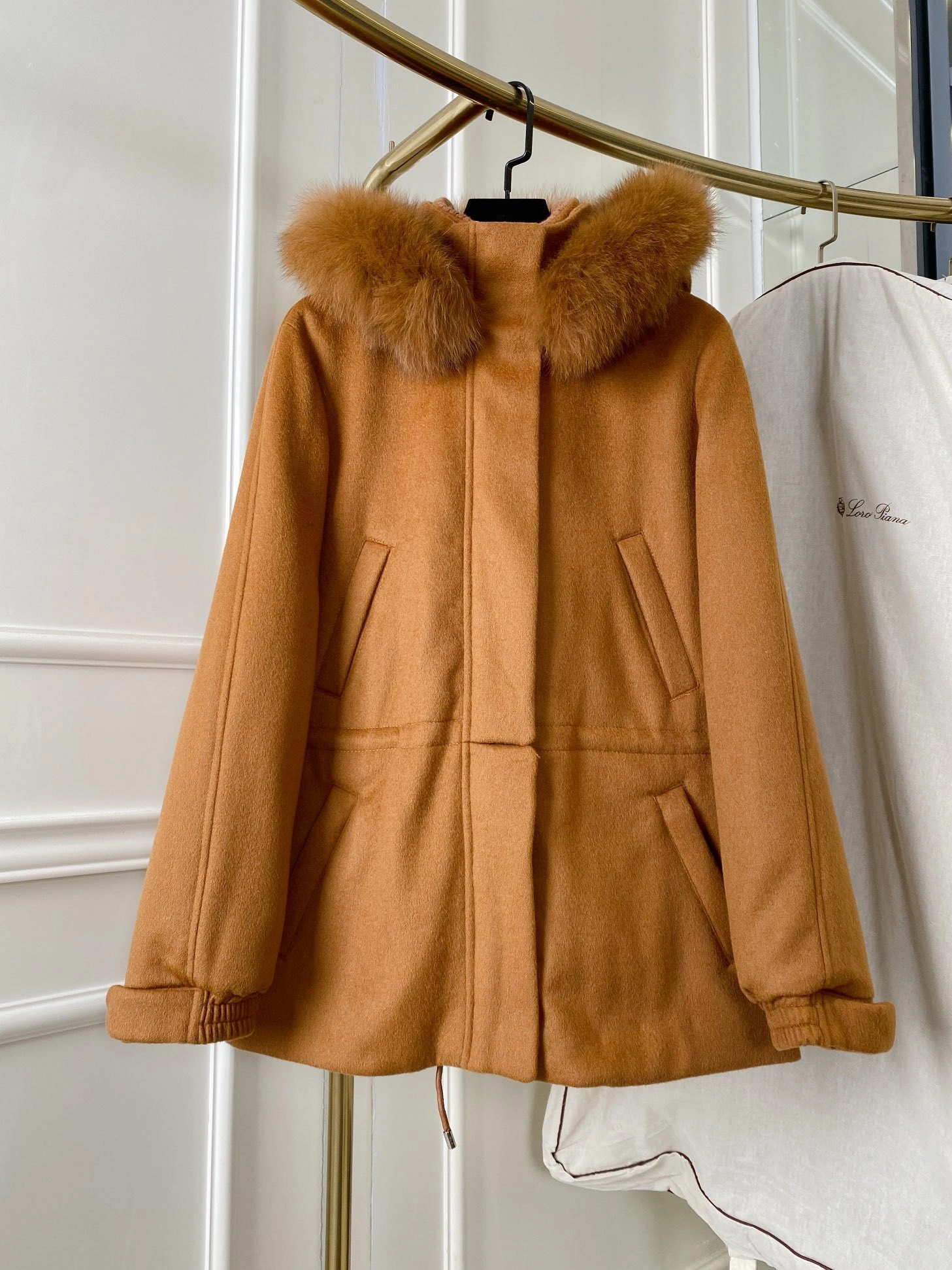 Victoria- 8oro Pi191 Icery Short cashmere 4colour item:E-F020J2305-4H