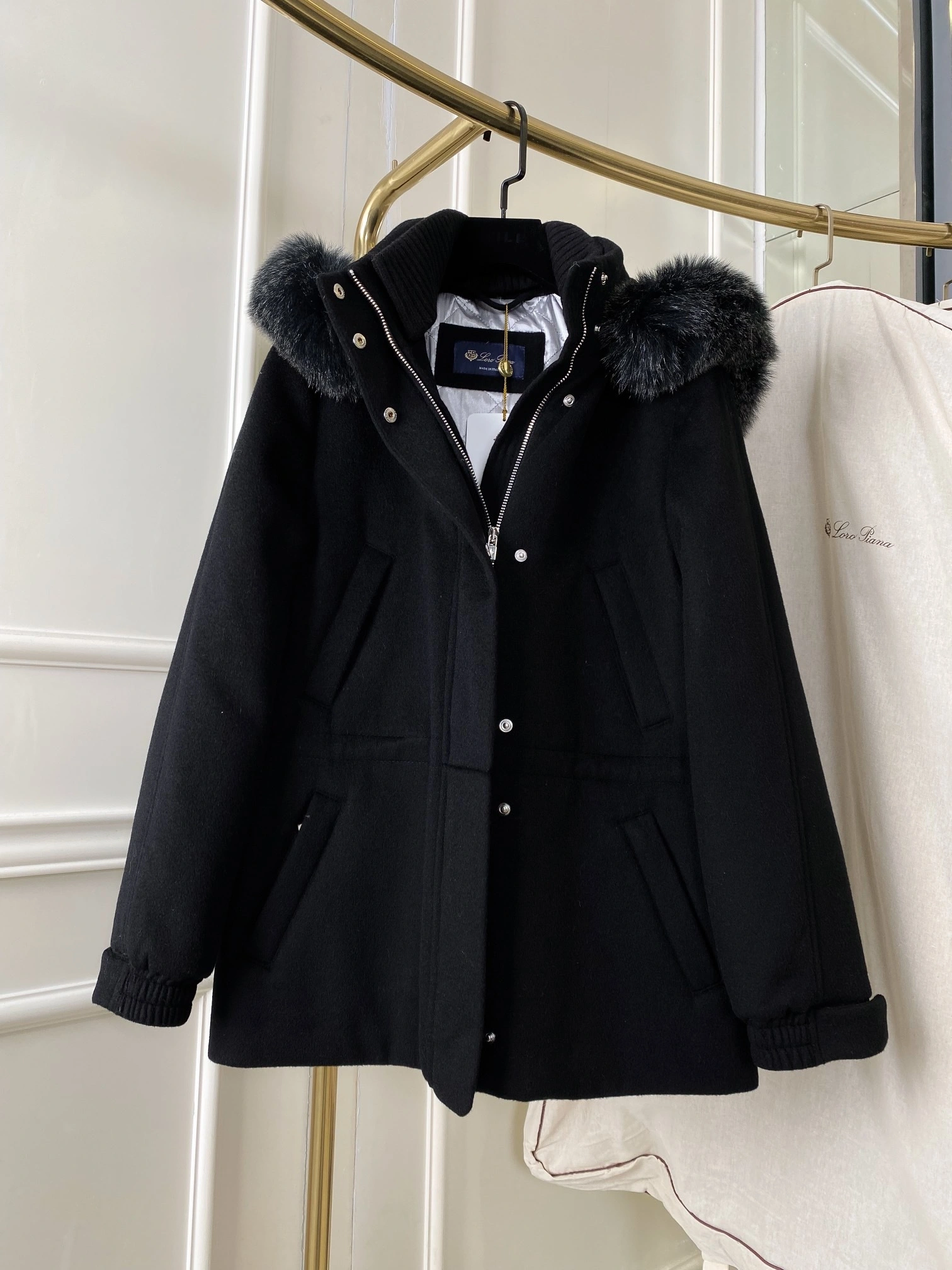 Victoria- 8oro Pi191 Icery Short cashmere 4colour item:E-F020J2305-4H