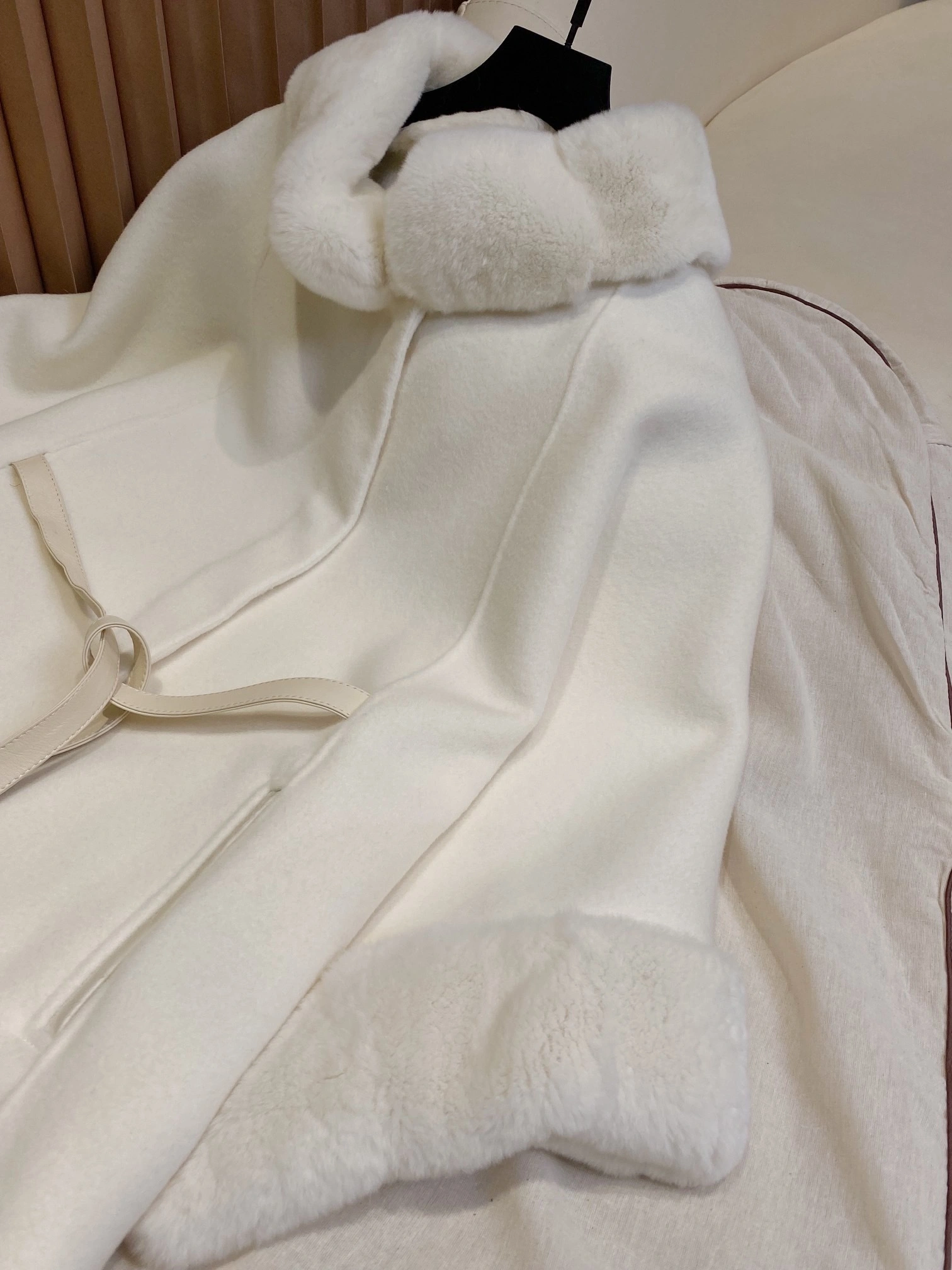 Victoria- 8oro Pi191 Salzburg cashmere 5colour item:E-F020J2307-5H