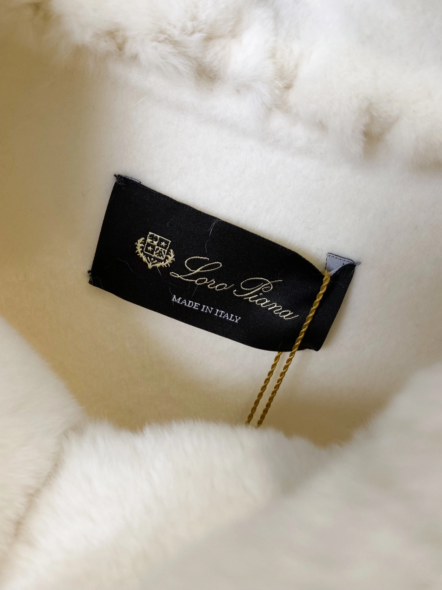 Victoria- 8oro Pi191 Salzburg cashmere 5colour item:E-F020J2307-5H